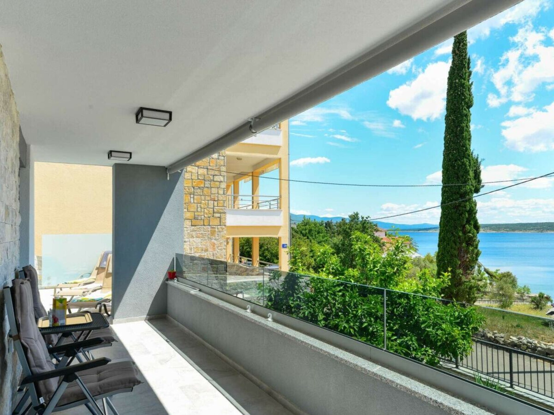 Ruime villa voor 8 personen nabij Jasenice, Dalmatië – 190m² comfort - foto 20
