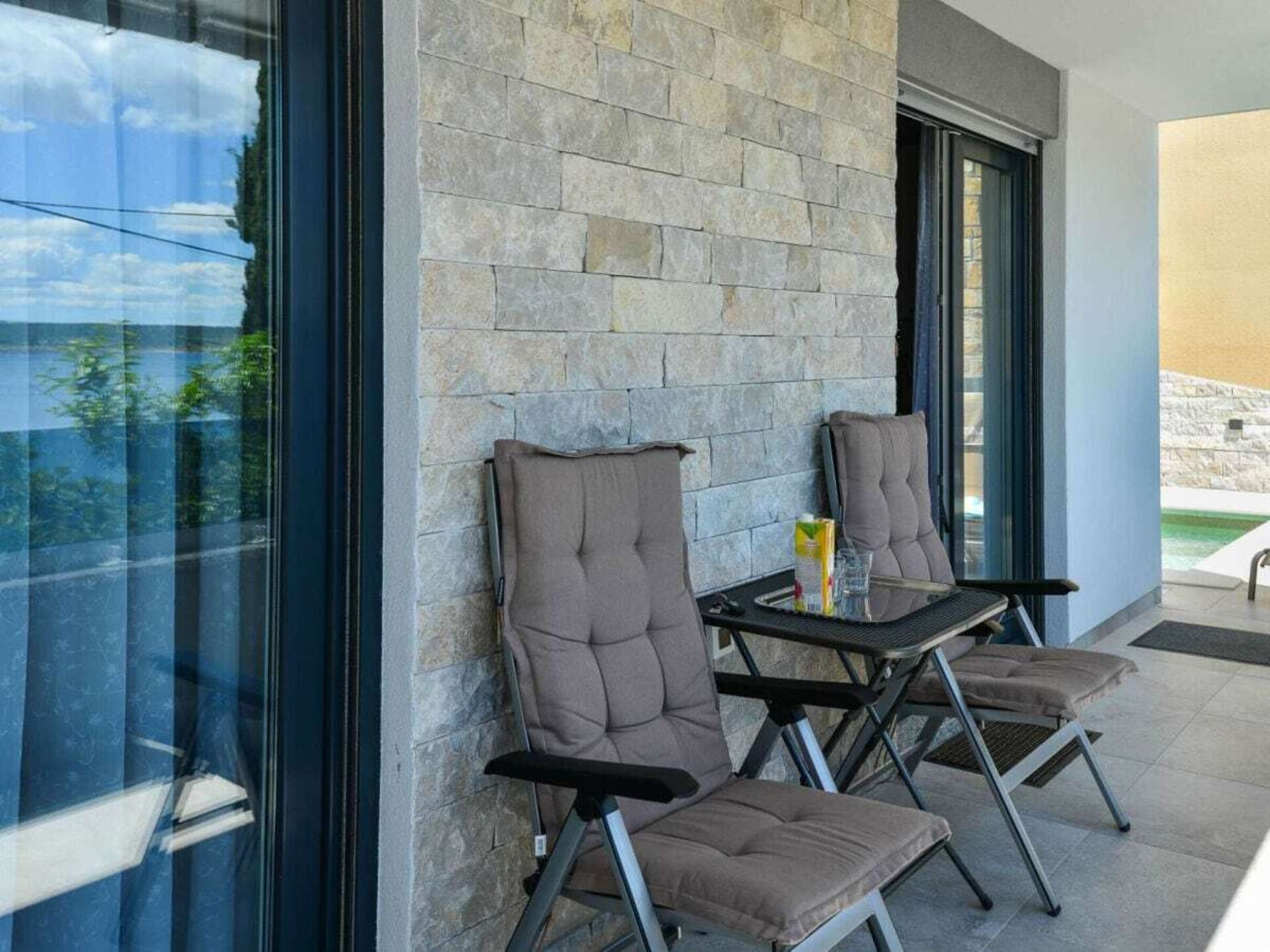 Ruime villa voor 8 personen nabij Jasenice, Dalmatië – 190m² comfort - foto 21