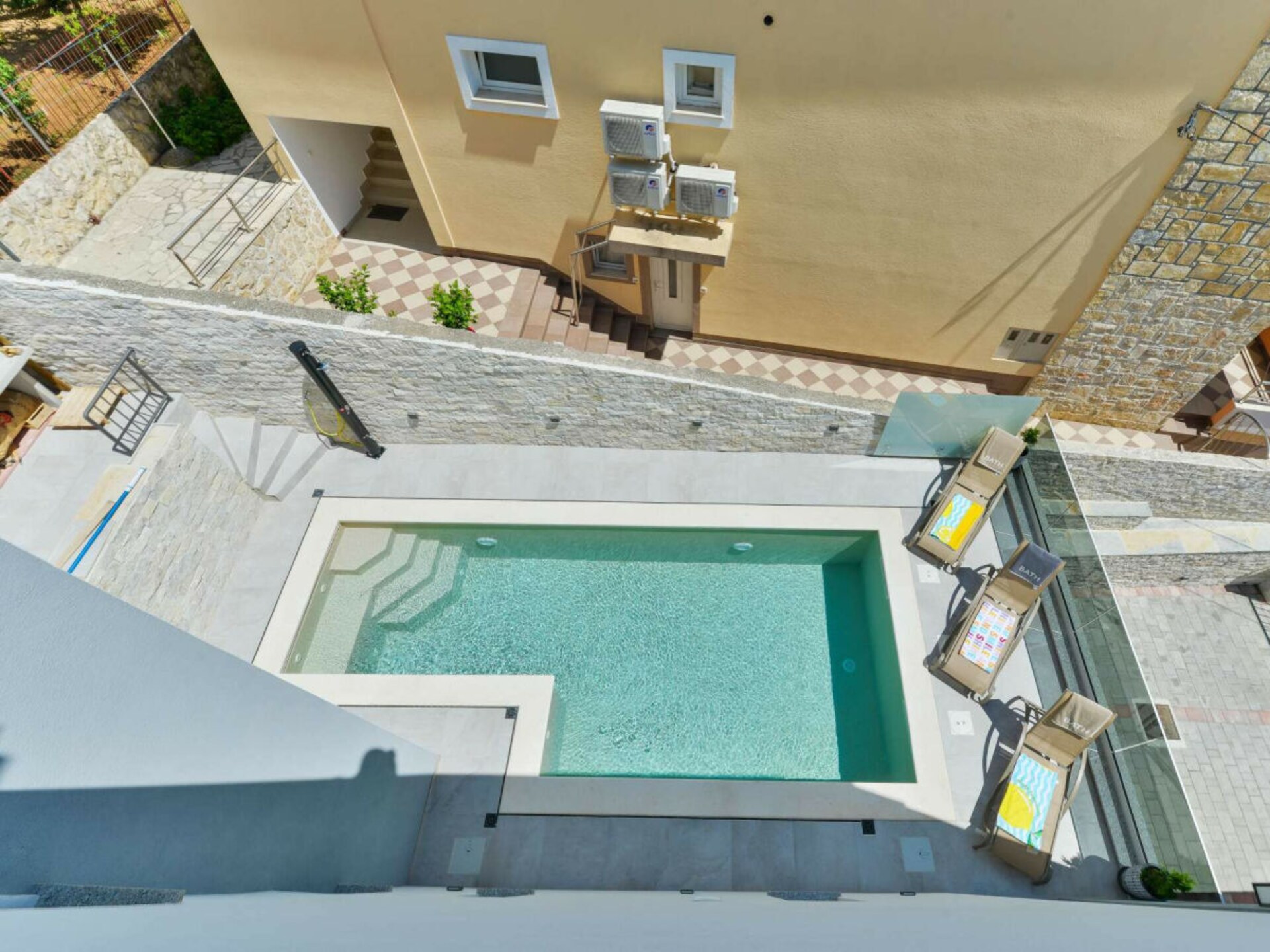 Ruime villa voor 8 personen nabij Jasenice, Dalmatië – 190m² comfort - foto 23
