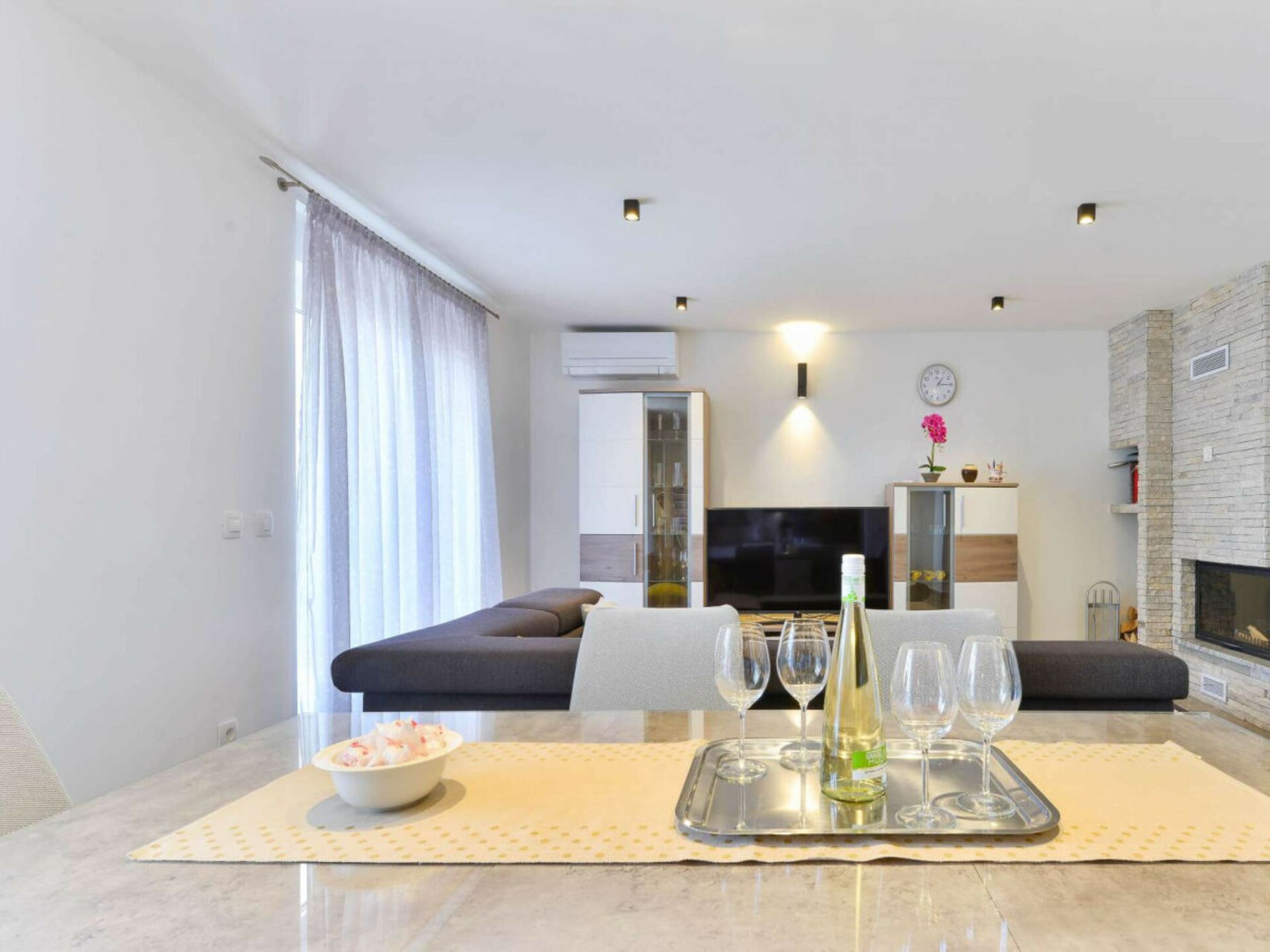 Ruime villa voor 8 personen nabij Jasenice, Dalmatië – 190m² comfort - foto 31
