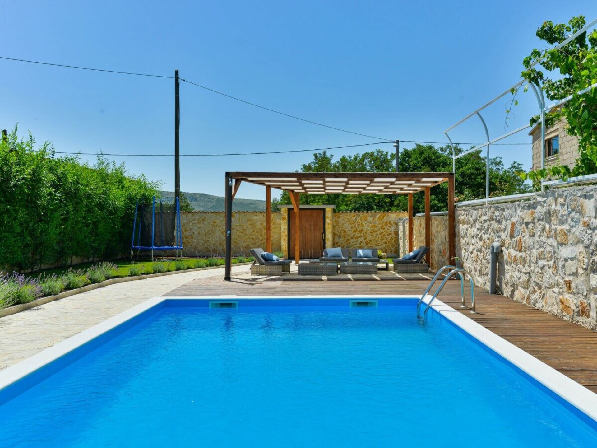 Ruime villa voor 12 personen nabij Zadar, met 6 slaapkamers en privézwembad - foto 20