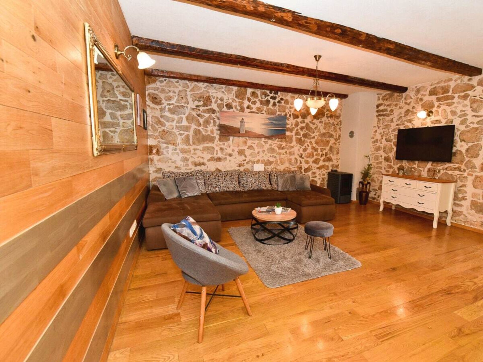 Ruime villa voor 12 personen nabij Zadar, met 6 slaapkamers en privézwembad - foto 36
