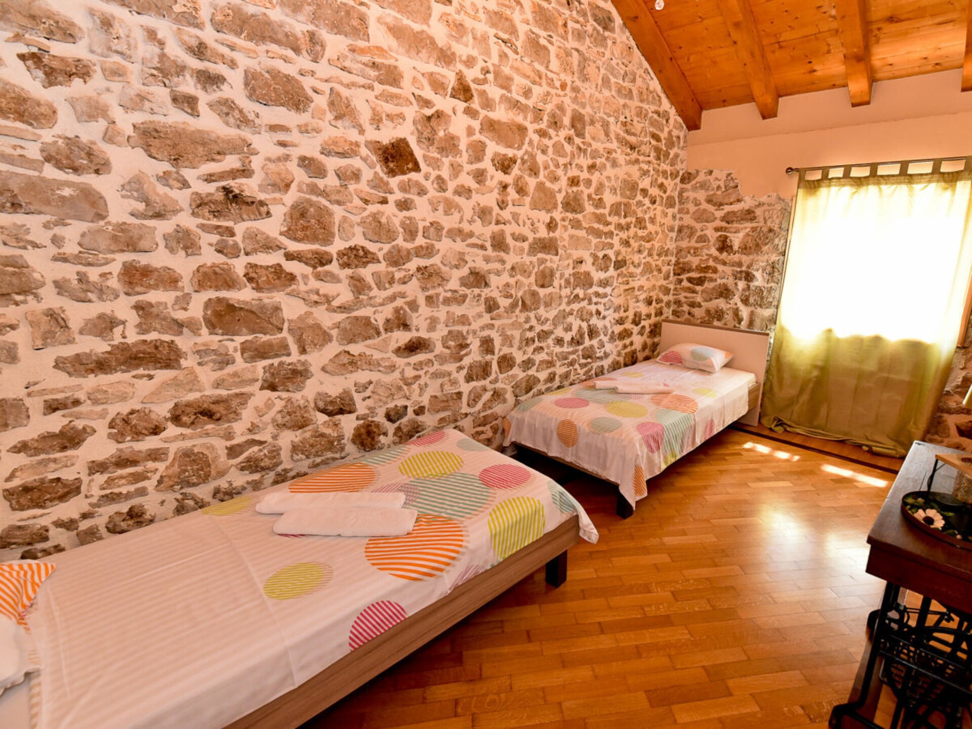 Ruime villa voor 12 personen nabij Zadar, met 6 slaapkamers en privézwembad - foto 52