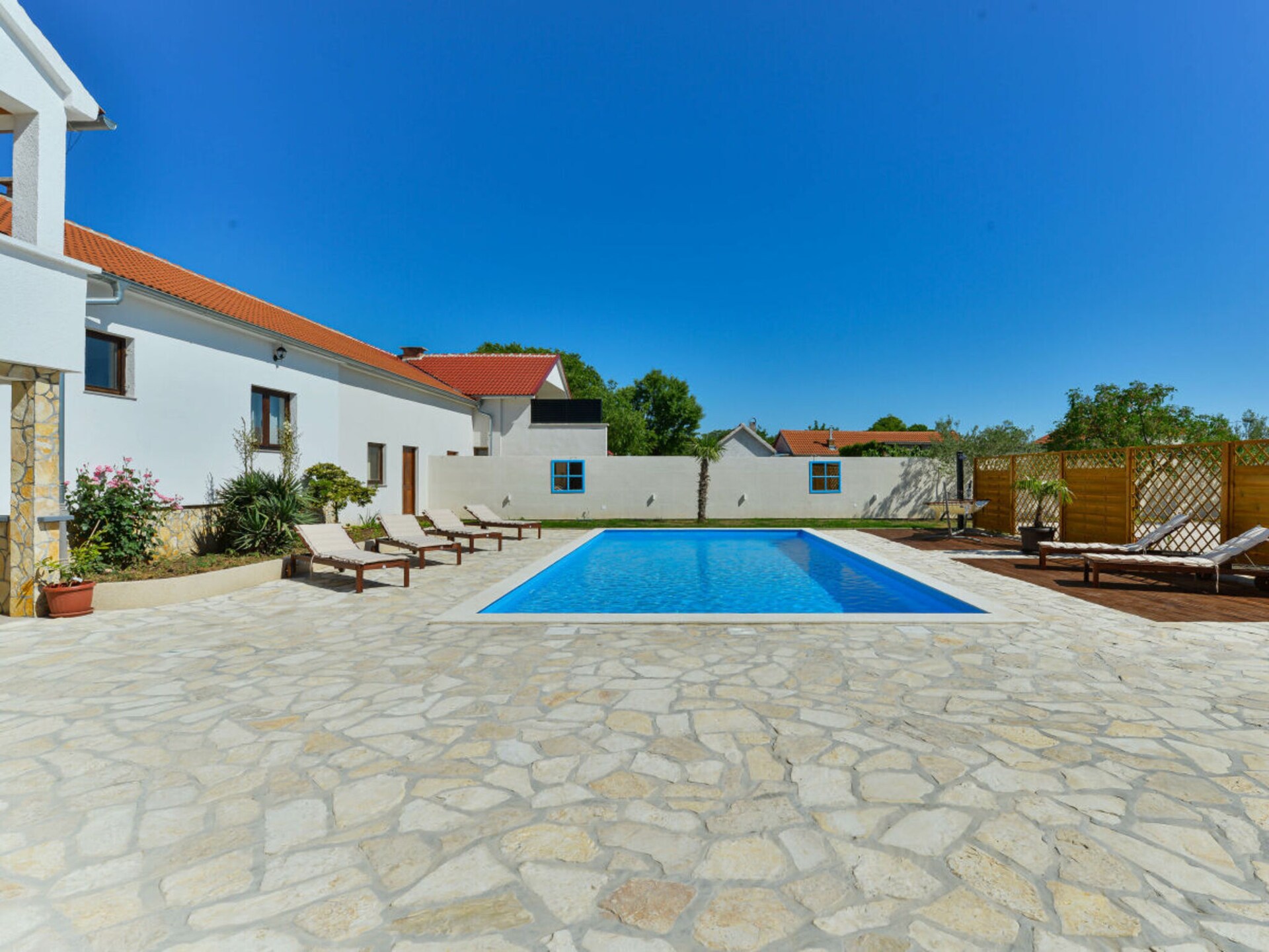 Villa Marinic: Ruim vakantiehuis met privézwembad nabij Zadar - foto 3
