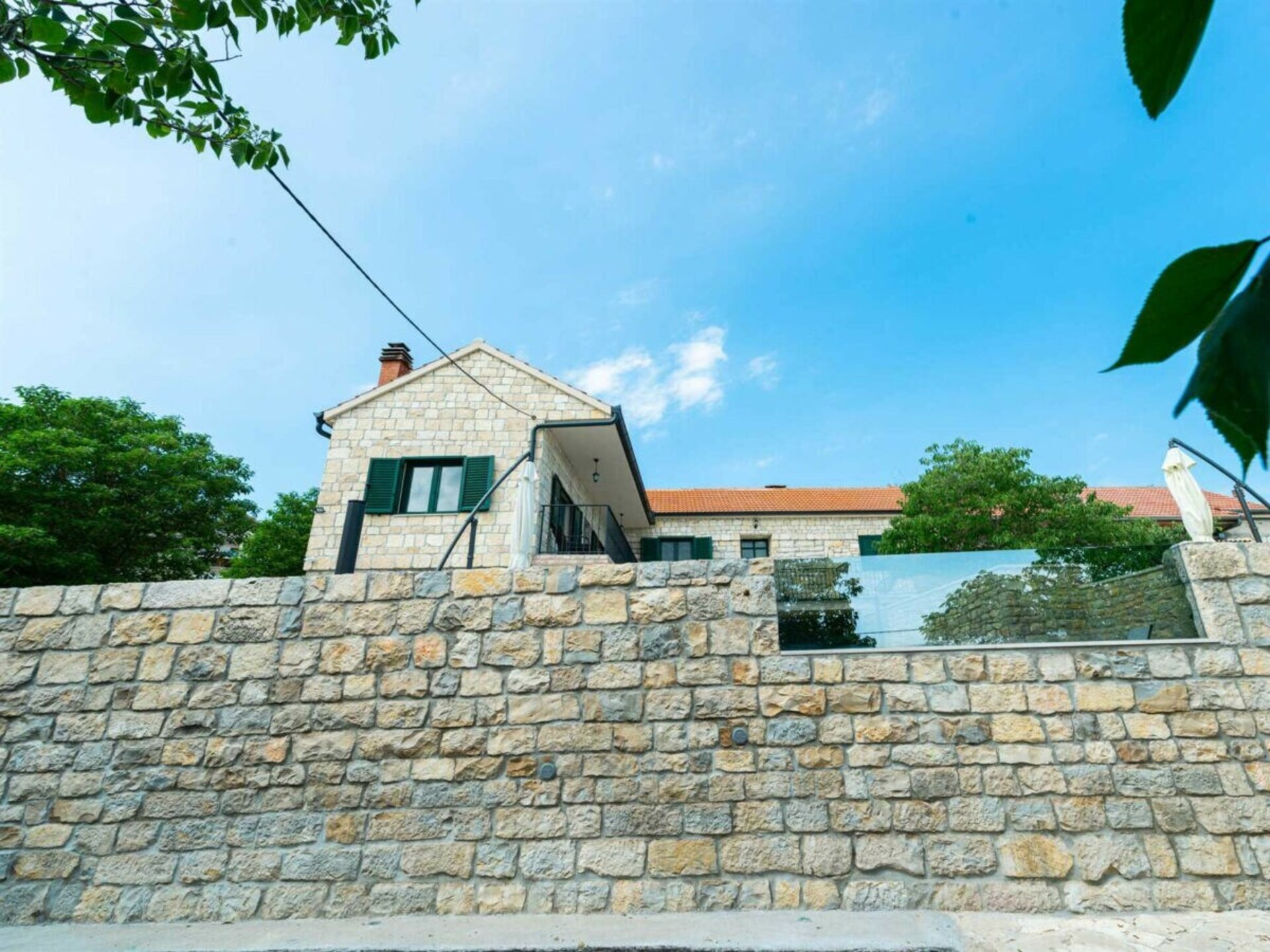 Ruime villa voor 10 personen met zwembad in Lišane Ostrovičke - foto 7