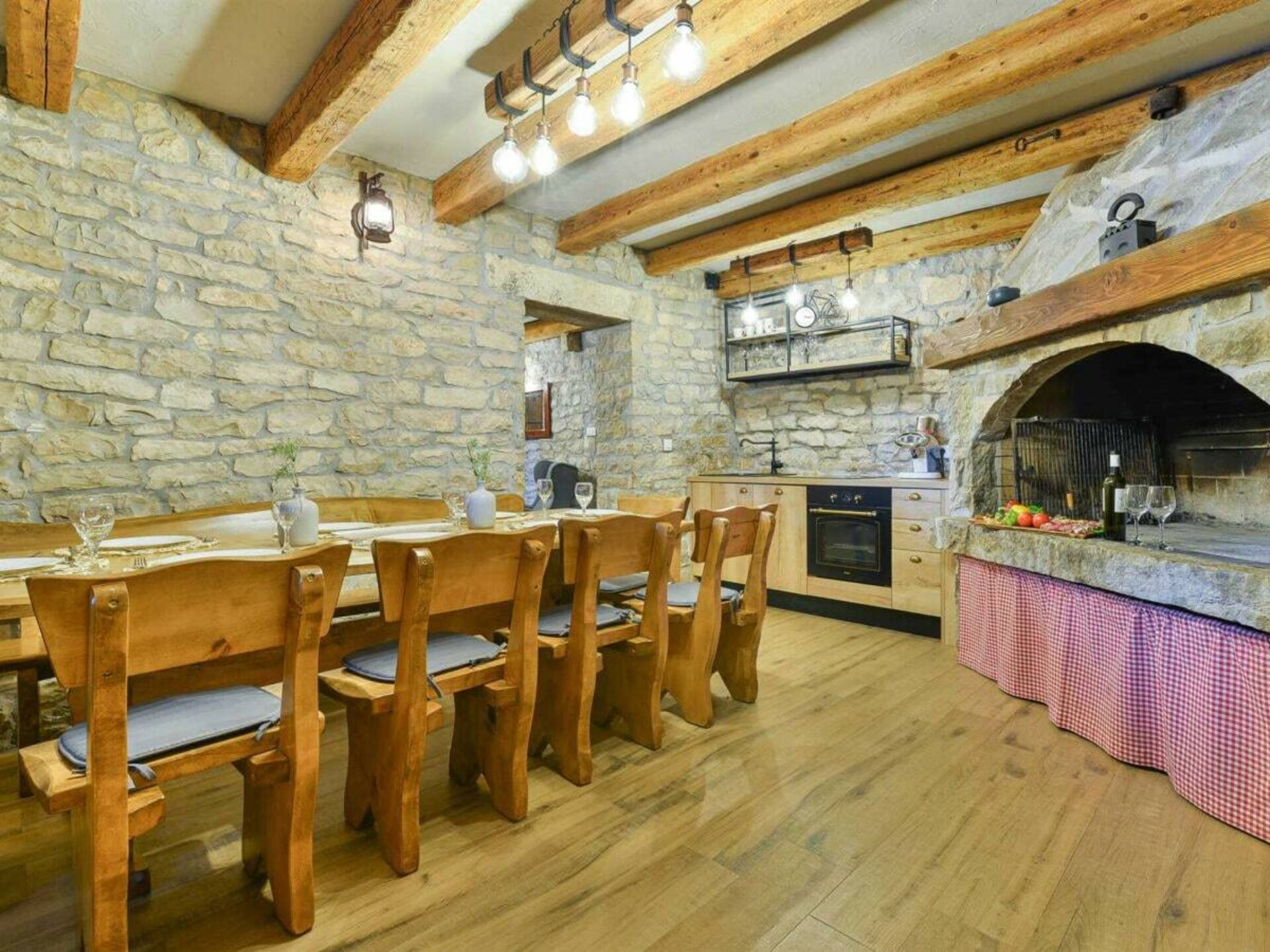 Ruime villa voor 10 personen met zwembad in Lišane Ostrovičke - foto 59