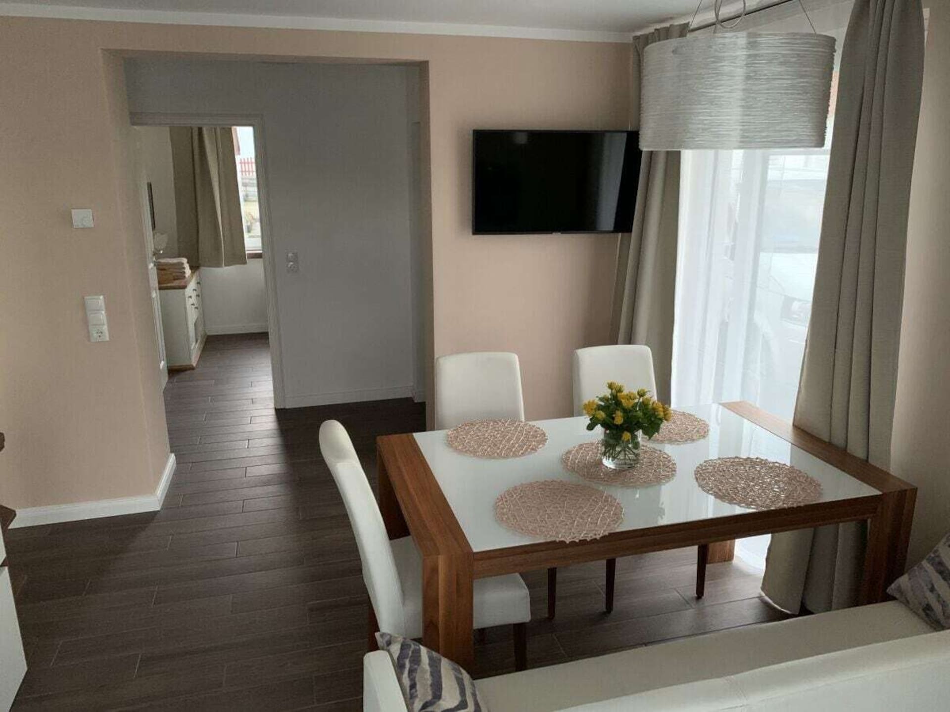 Knus vakantiehuis voor 4 in Sellin met WiFi, vlakbij centrum - foto 4
