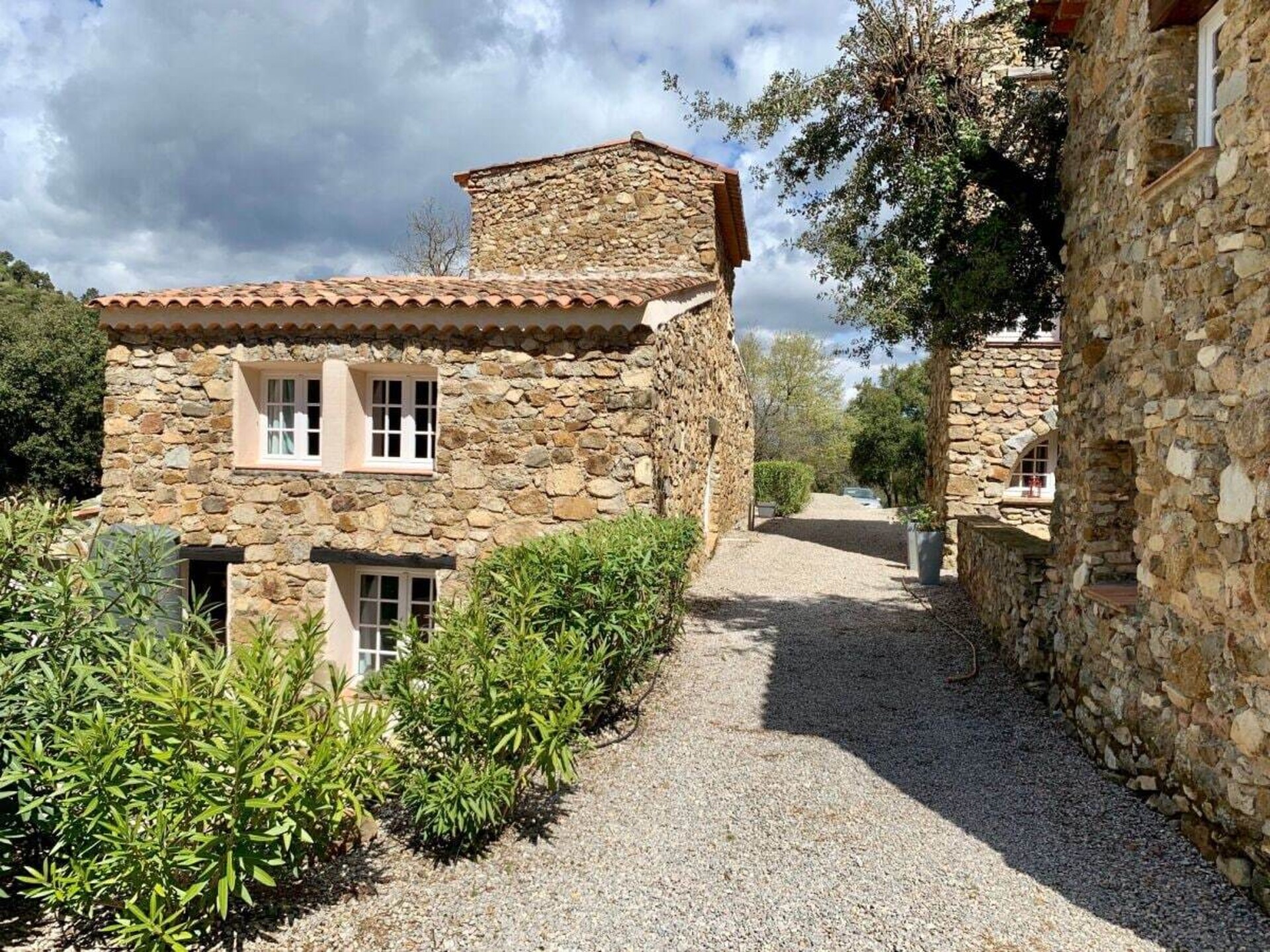 Knus vakantiehuis voor 4 in Plan de la Tour met WiFi en huisdier - foto 7