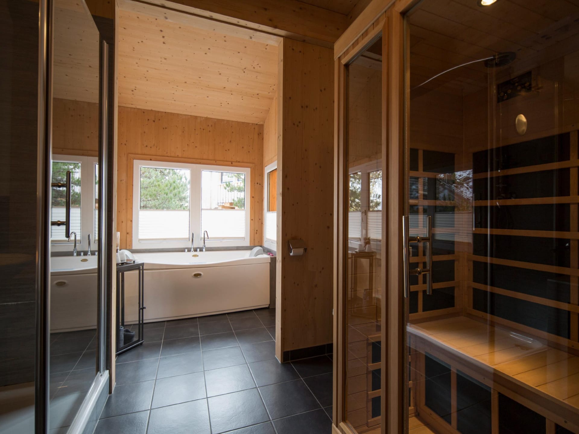 Ruim chalet voor 11 personen aan de piste in Turracherhöhe met sauna - foto 4