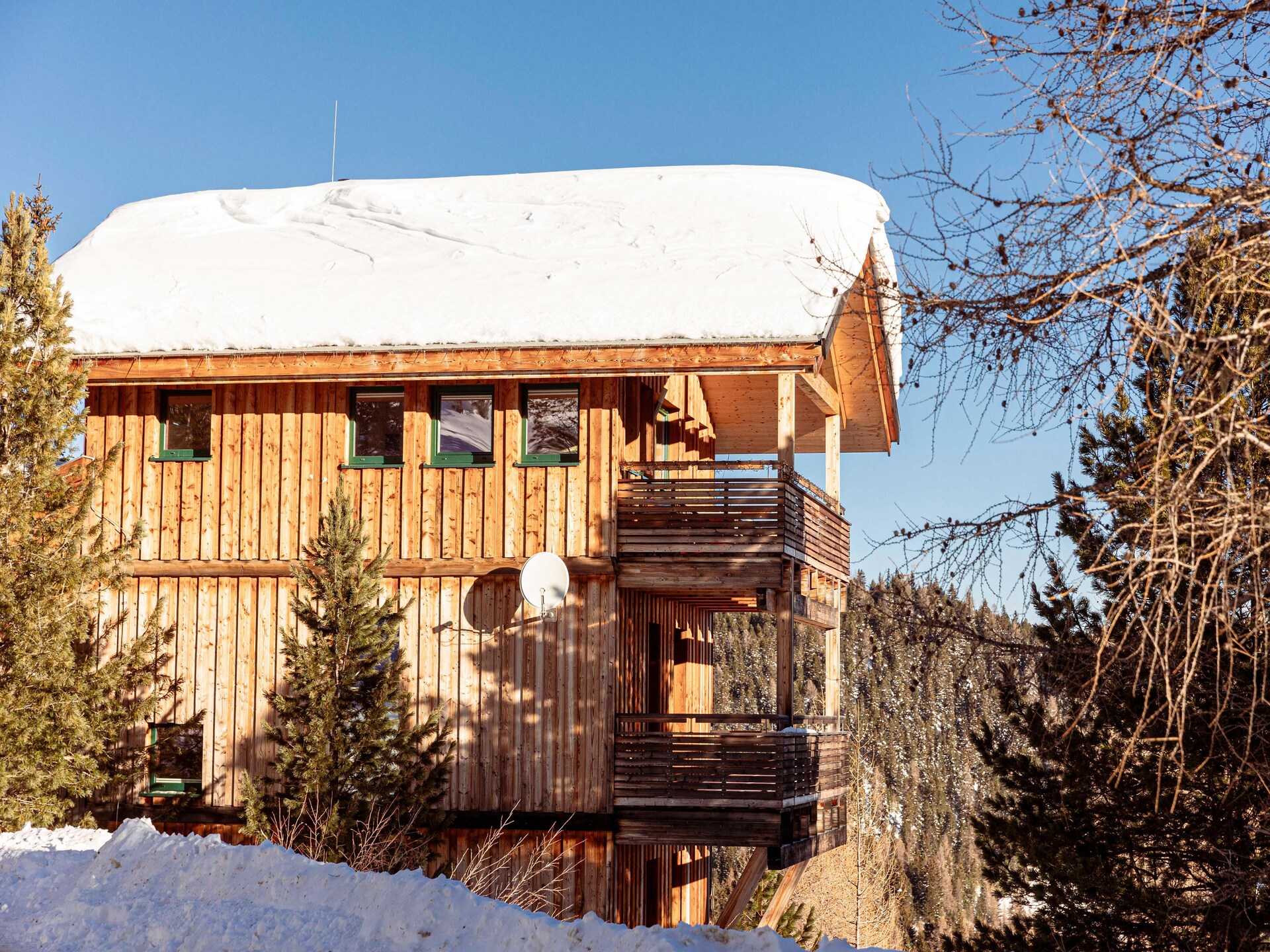 Ruim chalet voor 14 personen met sauna en whirlpool aan de skipiste - foto 28