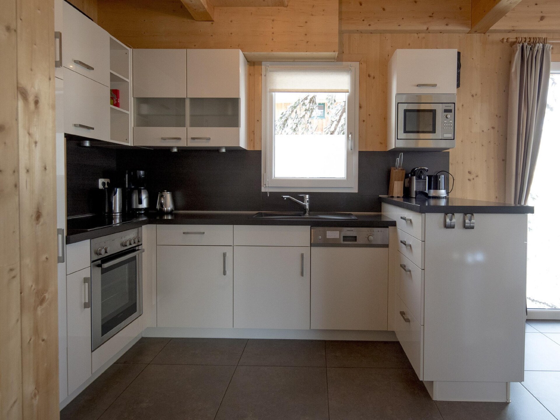 Houten chalet voor 10 personen met sauna en bubbelbad aan de piste in Turracherhöhe - foto 11