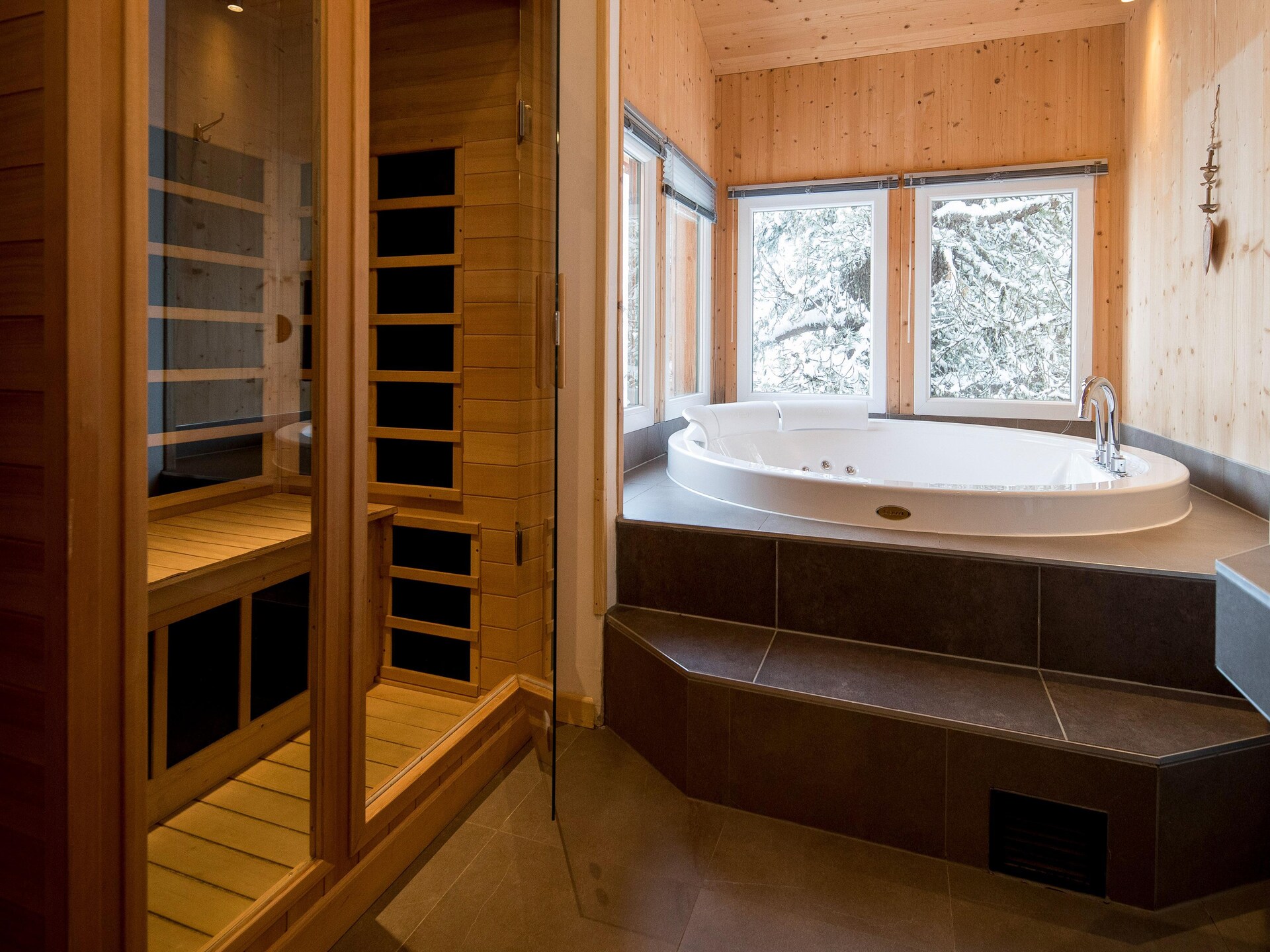 Ruim houten chalet voor 10 personen aan de piste in Turracherhöhe - foto 6