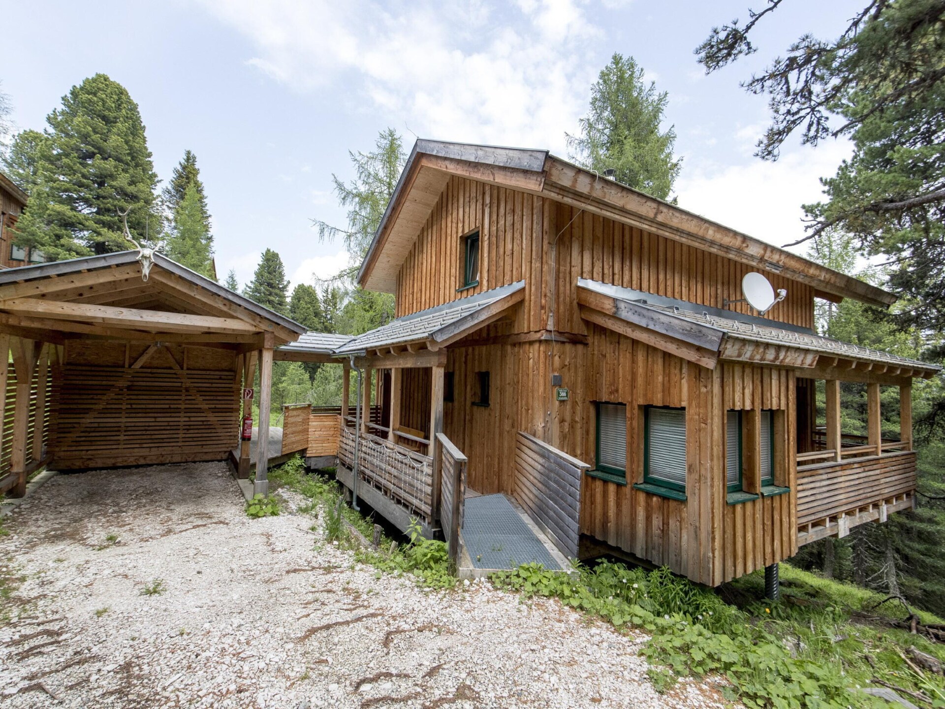 Ruim houten chalet voor 11 personen aan de piste in Turracherhöhe - foto 1