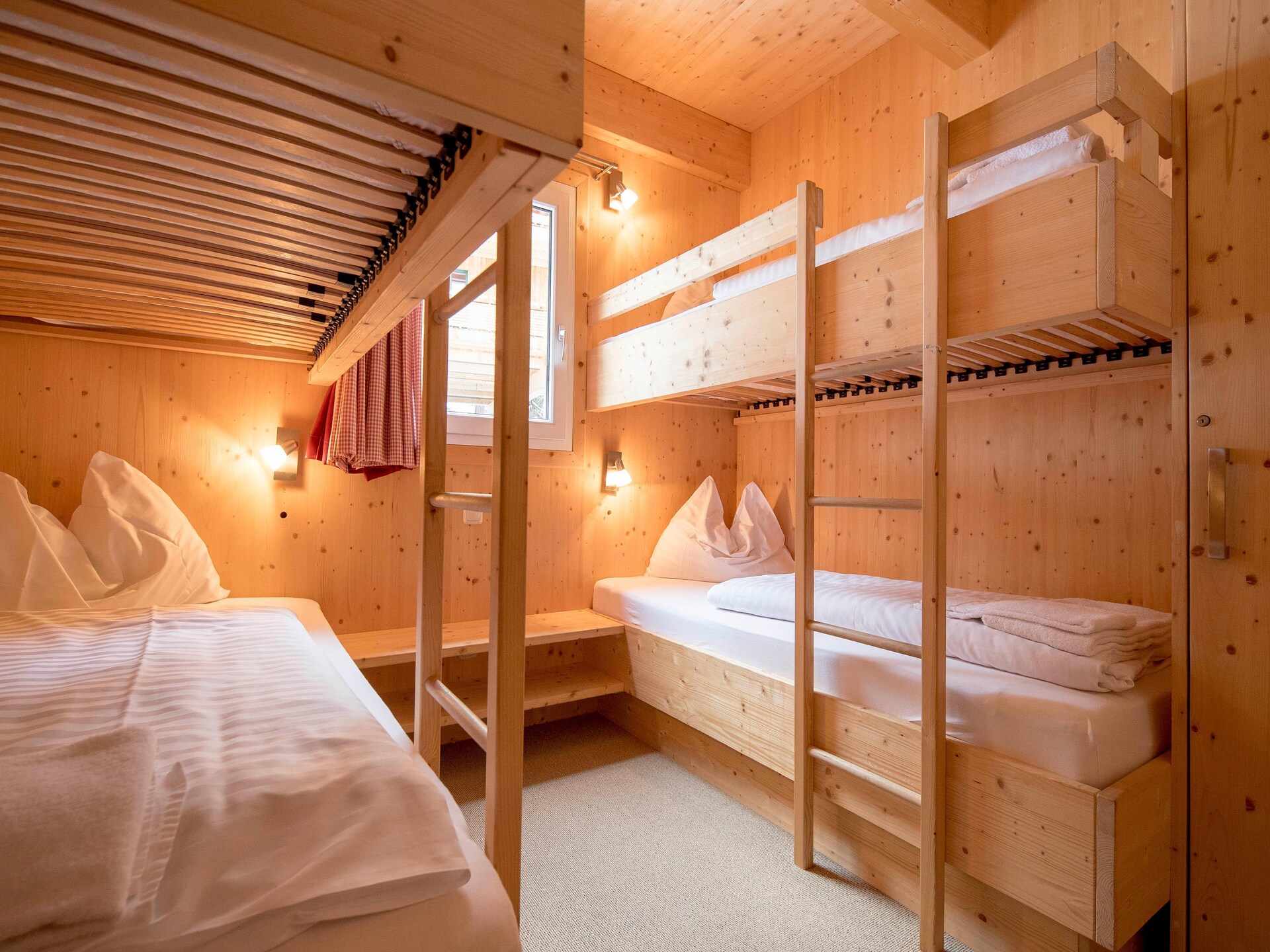 Massief houten chalet voor 12 personen direct aan de piste in Turracherhöhe - foto 10