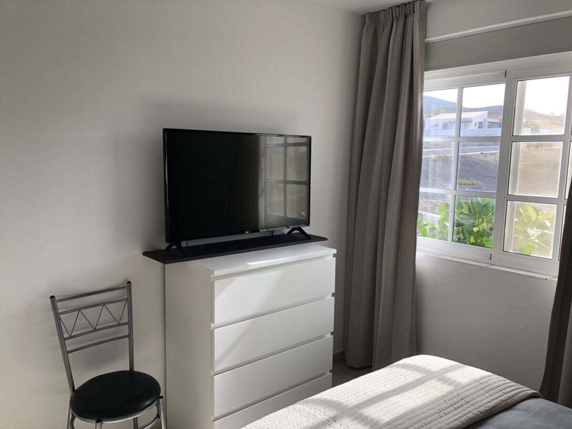 Ruime villa voor 6 personen in La Parèd, FUERT – 500m van centrum - foto 17