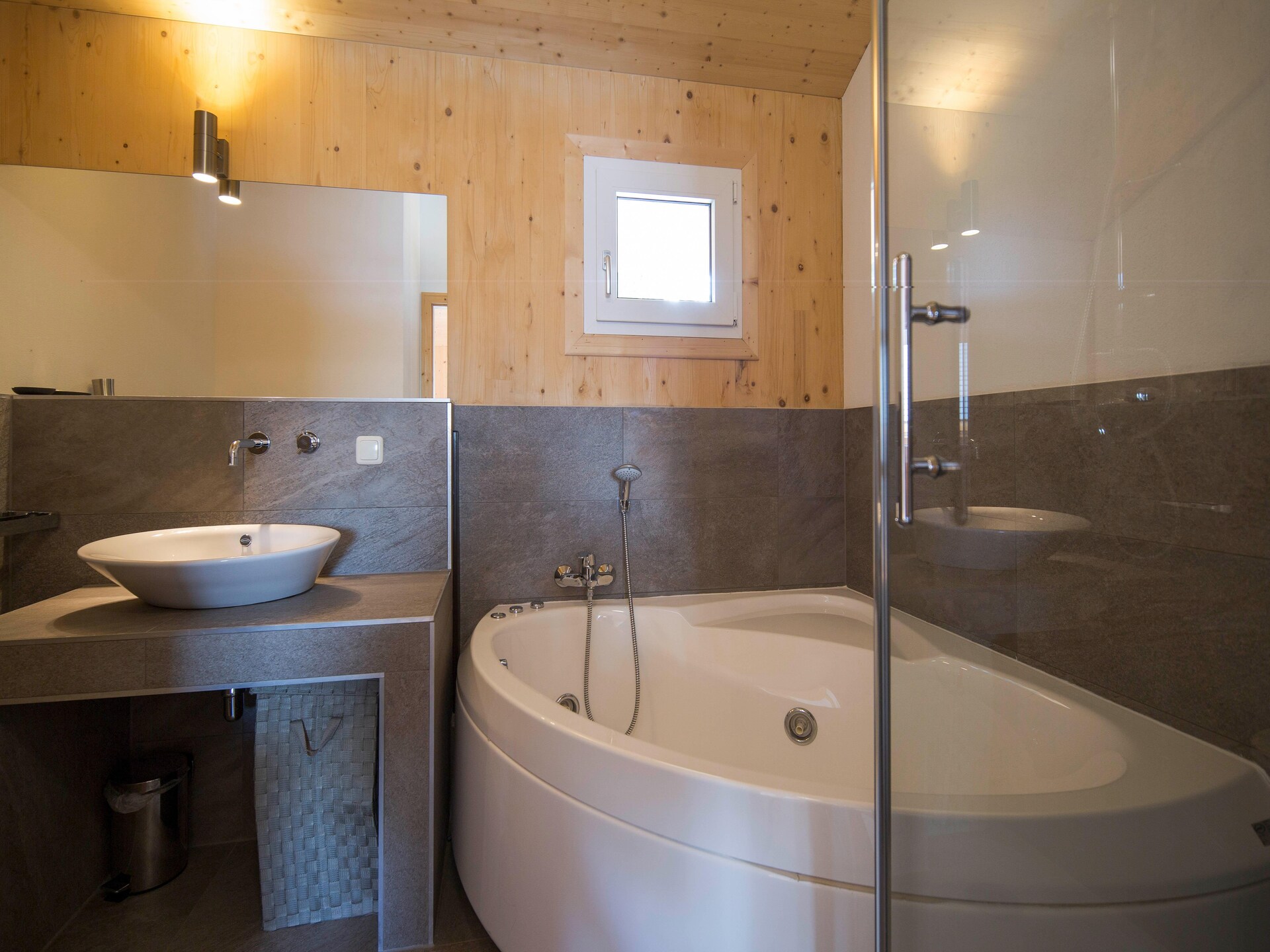 Aan de piste: Ruim chalet voor 12 personen in Turracherhöhe - foto 18