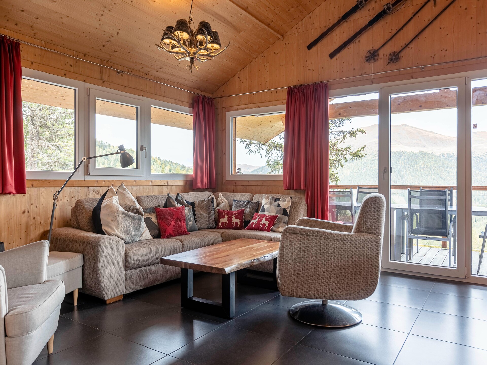 Ruim chalet voor 12 personen aan de skipiste op de Turracherhöhe - foto 1