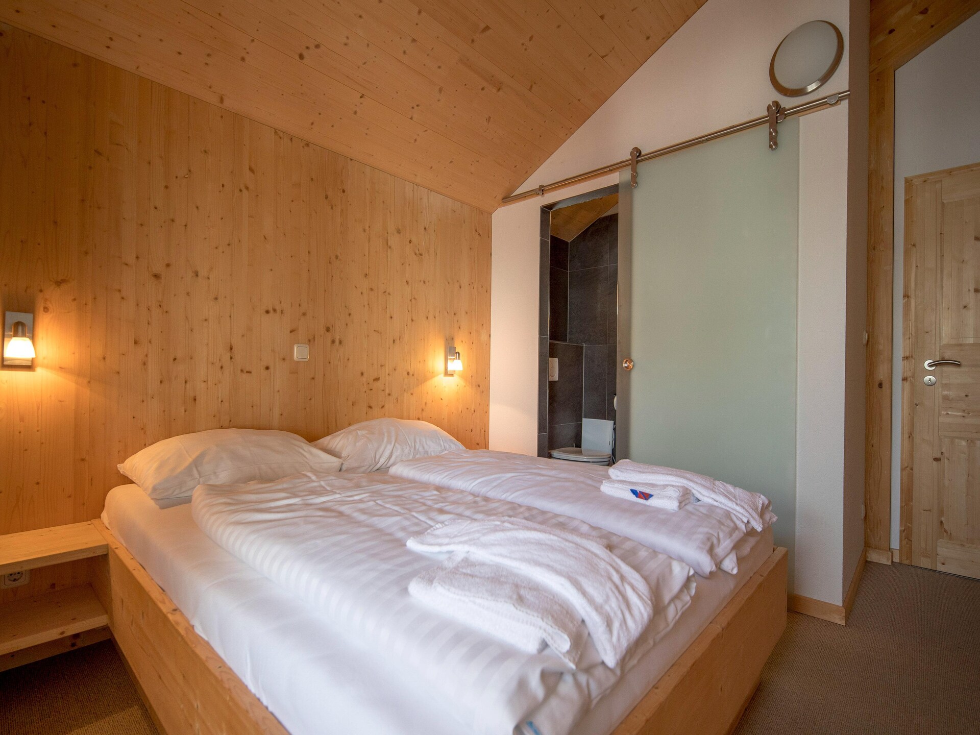 Alpenpark Turrach 19: Ruim chalet met sauna en bubbelbad aan de piste - foto 8