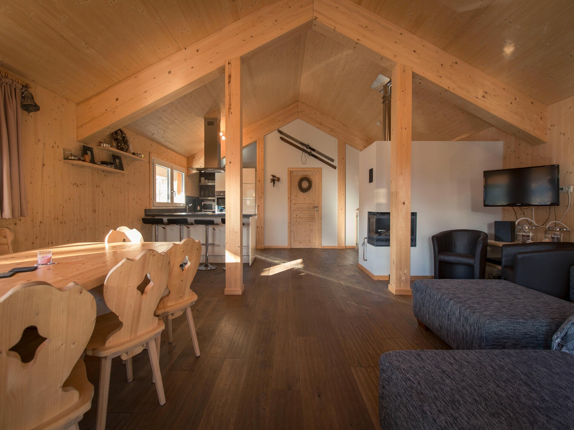 Massief houten chalet voor 12 personen met sauna aan de skipiste - foto 6