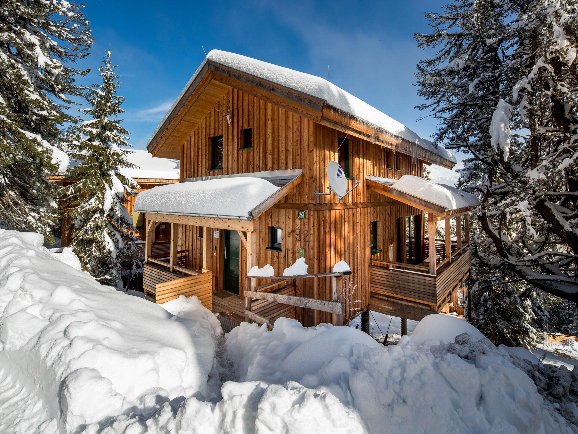 Massief houten chalet voor 10 personen met sauna en bubbelbad aan de piste - foto 28