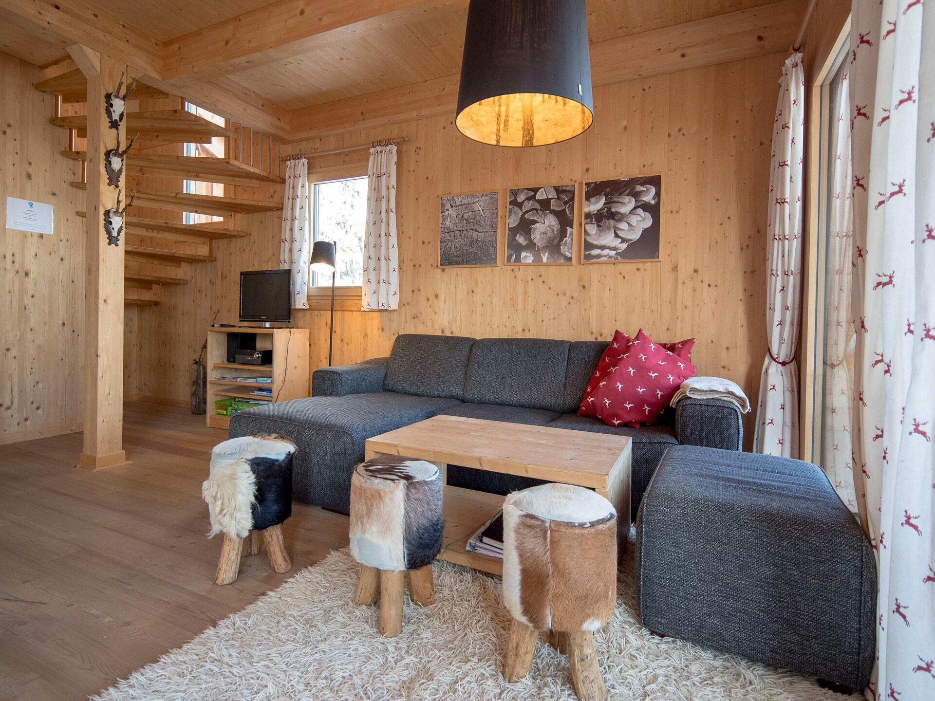 Massief houten chalet voor 10 personen met sauna en bubbelbad aan de piste - foto 8
