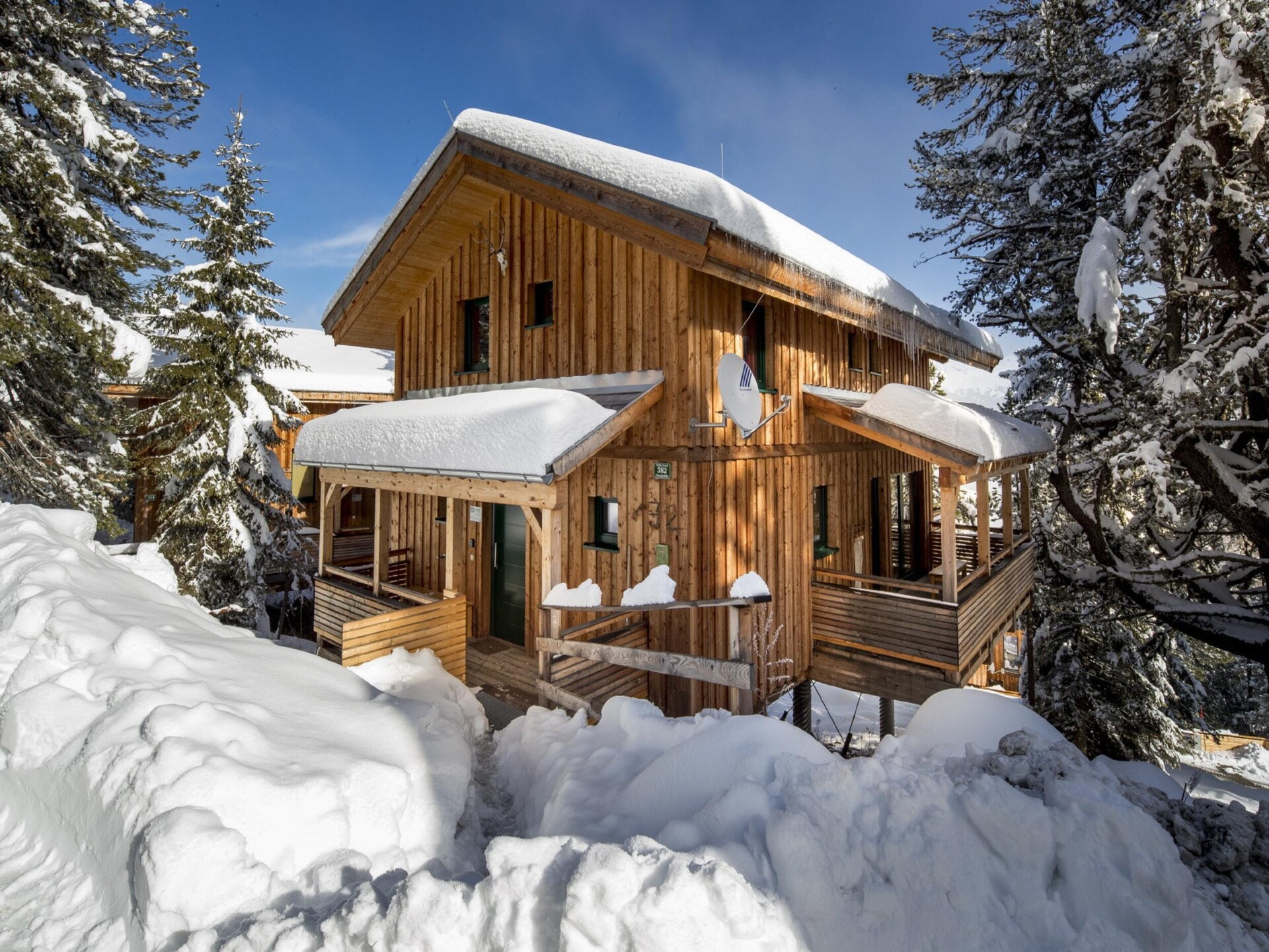 Massief houten chalet voor 10 personen met sauna en bubbelbad aan de piste - foto 30