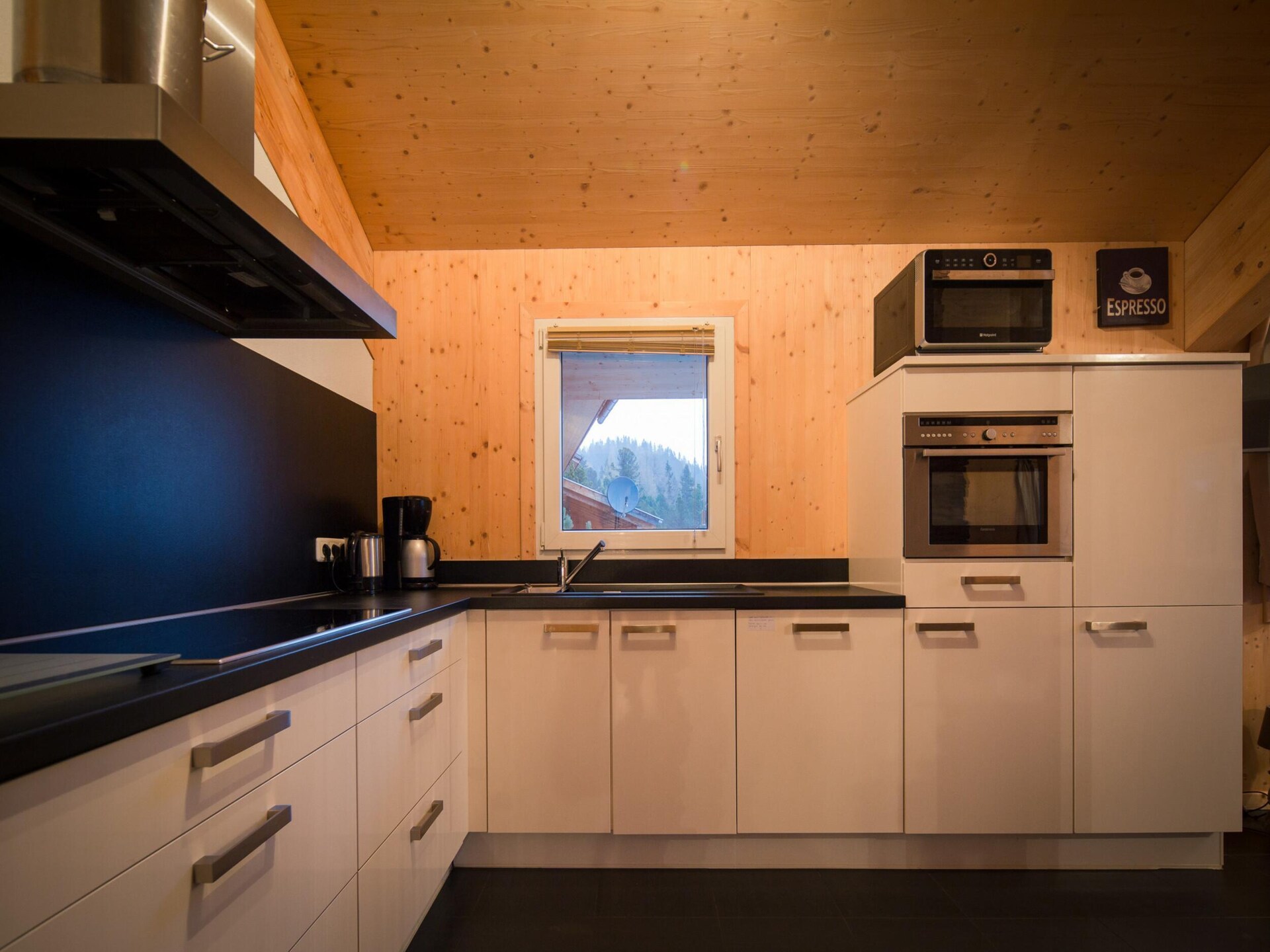 Ruim chalet voor 12 personen aan de piste in Turracherhöhe met sauna - foto 3