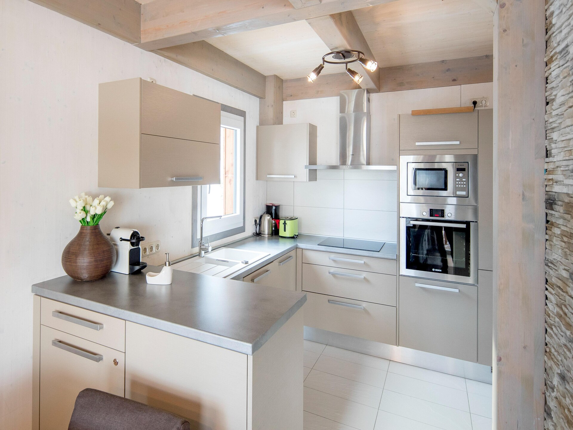 Chalet op 1,0 km van het meer in Turracherhöhe voor 12 personen · 120 m² - foto 5