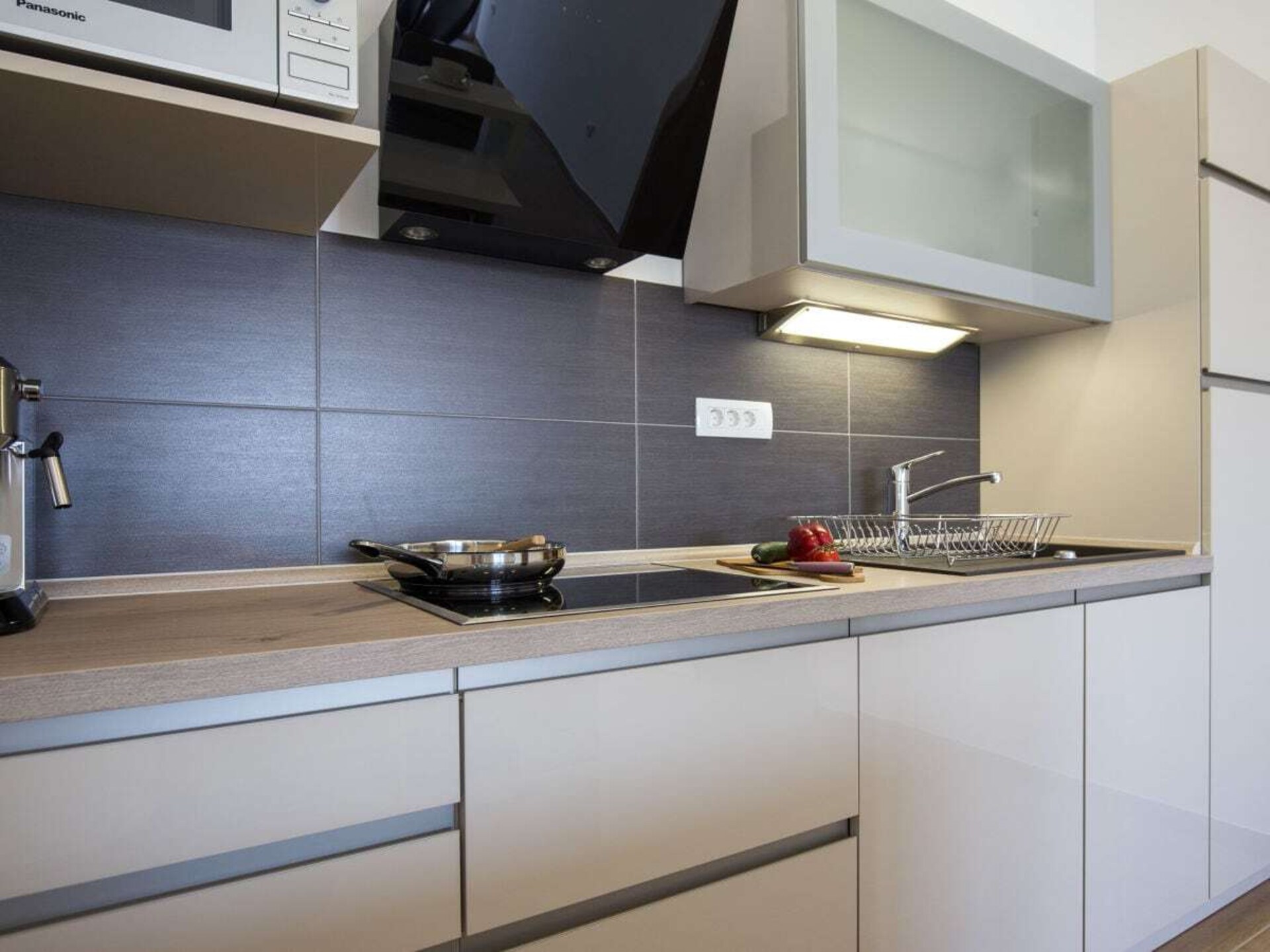 Ruime villa voor 8 personen met 4 badkamers nabij Malinska, 1 km van centrum - foto 22