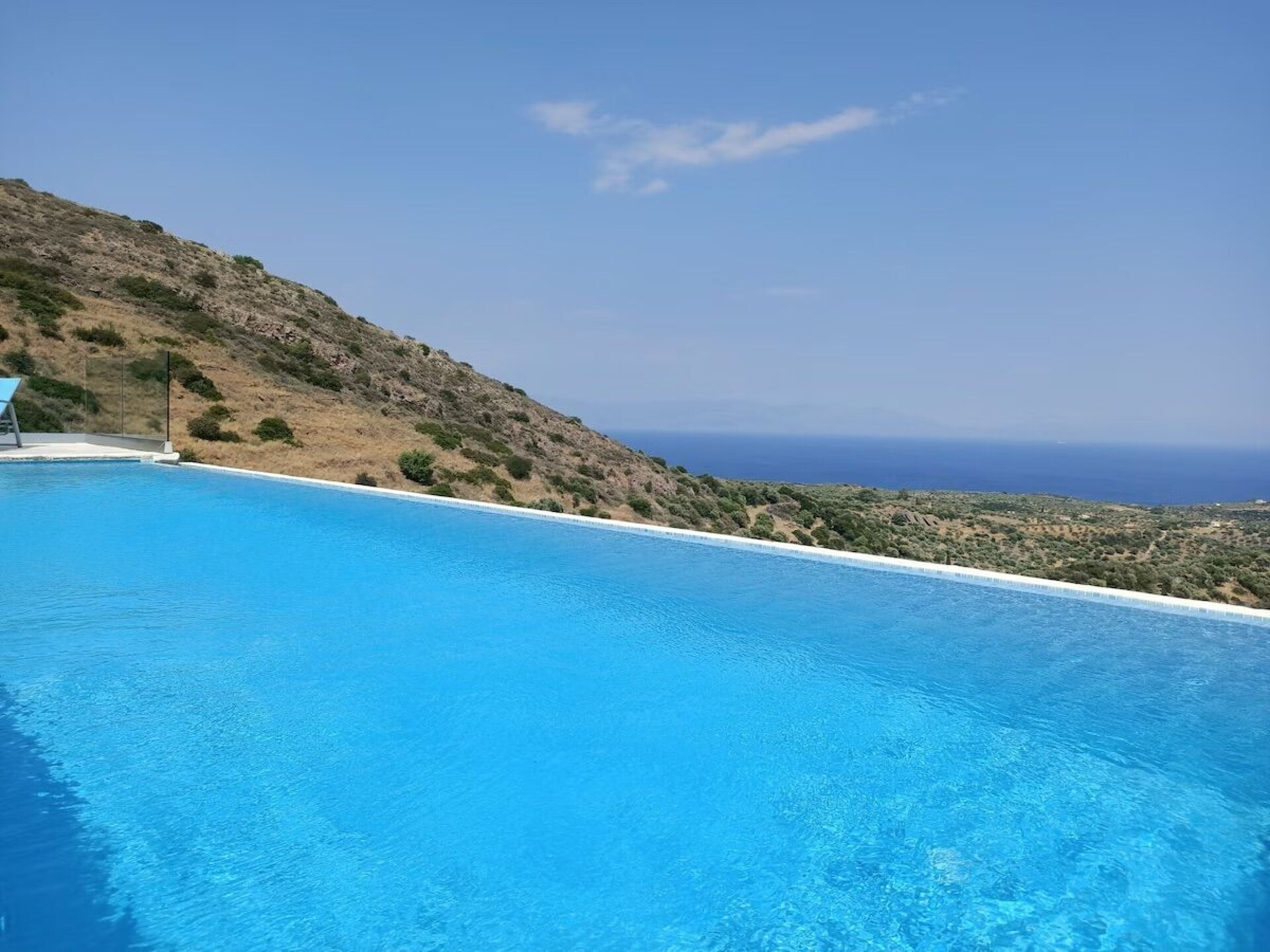 Ruime villa voor 8 in Koroni-Vasilitsi met uitzicht en tuin - foto 2