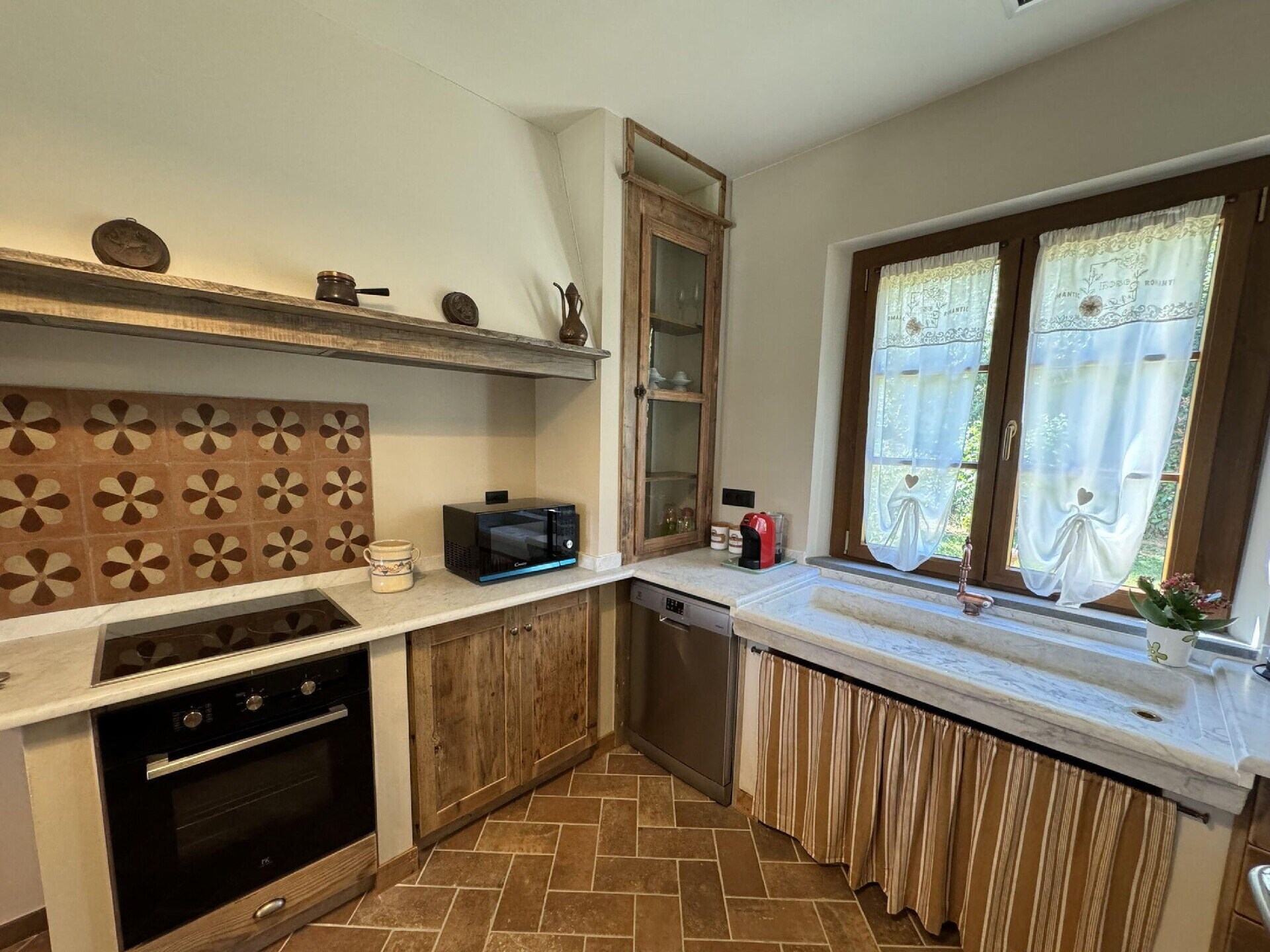 Gerenoveerde villa met laadpaal en grote tuin tussen Lucca en Pisa - foto 6