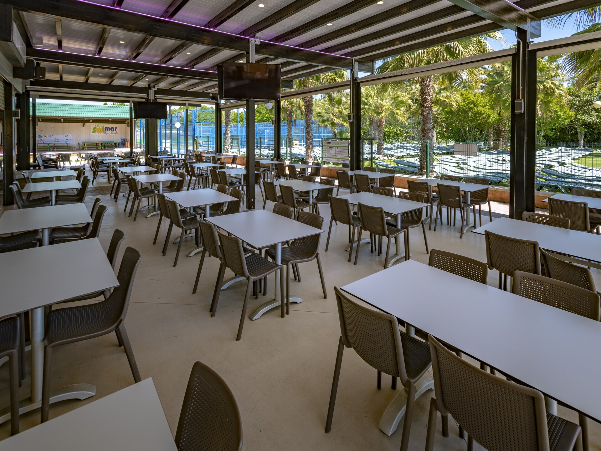 Vrijstaand chalet op 300m van het strand in Blanes met zwembad en wifi - foto 25