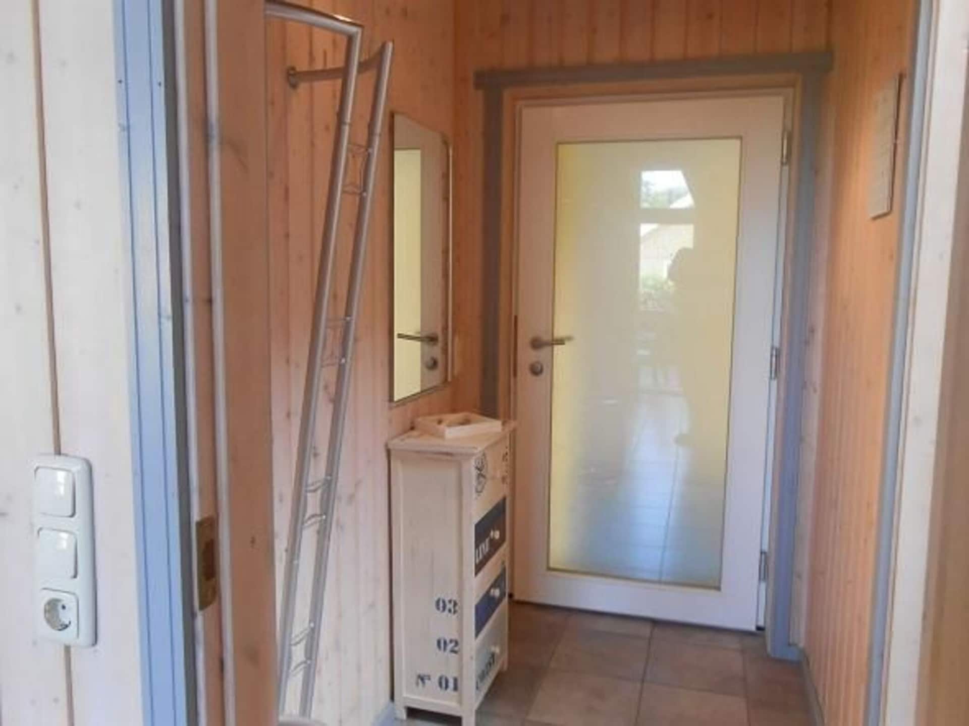 Op 400 m van het strand: Rustig vakantiehuis in Rechlin - foto 12