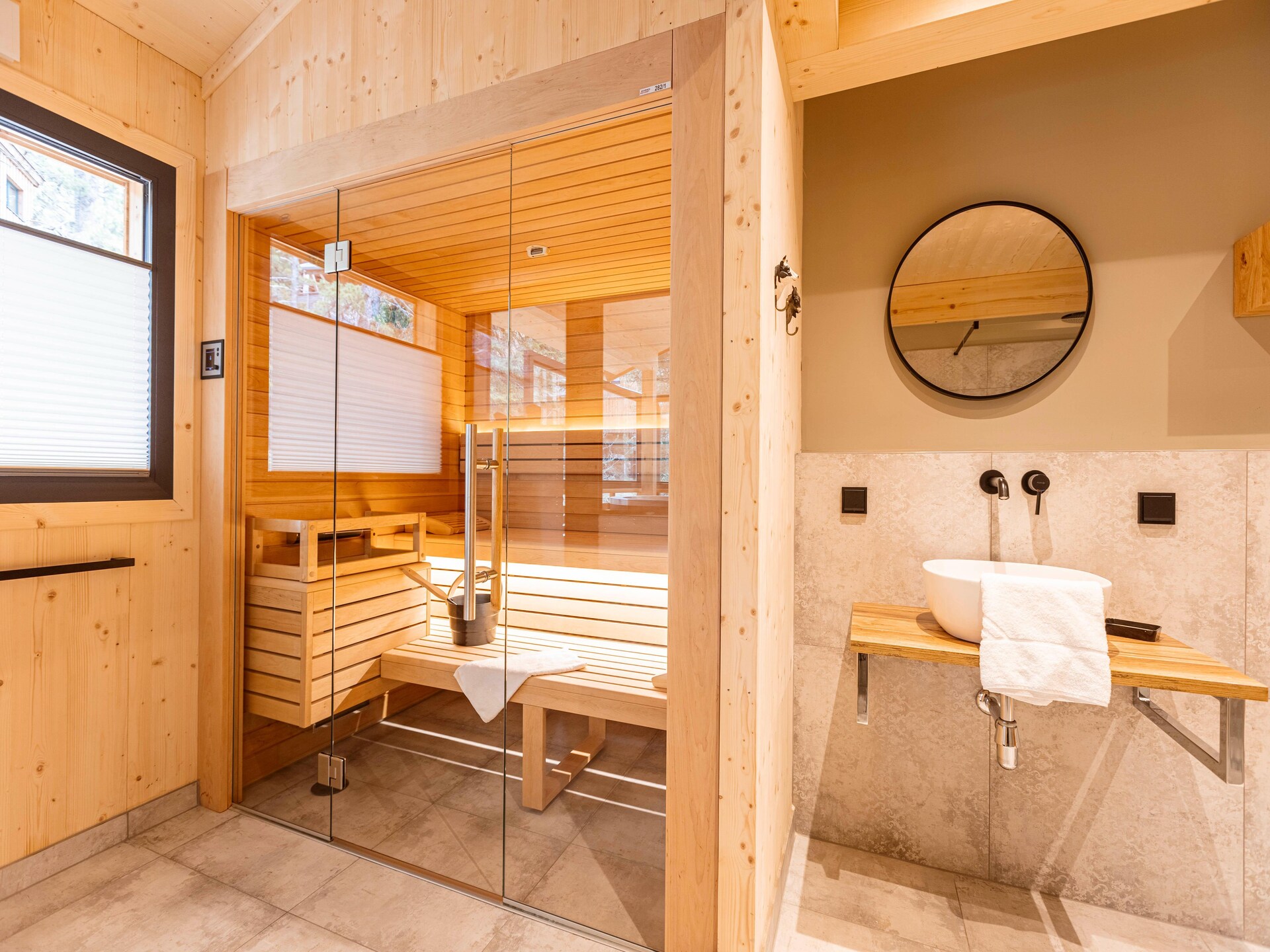 Ruim chalet voor 8 met sauna en hot tub op de Turracher Höhe - foto 5