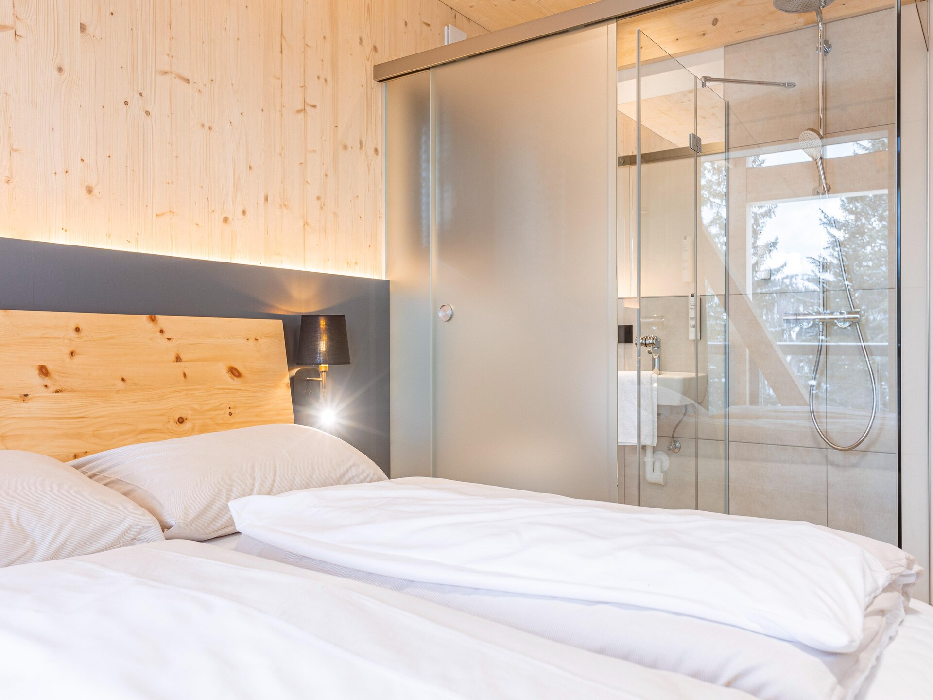 Massief houten chalet met sauna en hot tub op de Turracher Höhe - foto 14