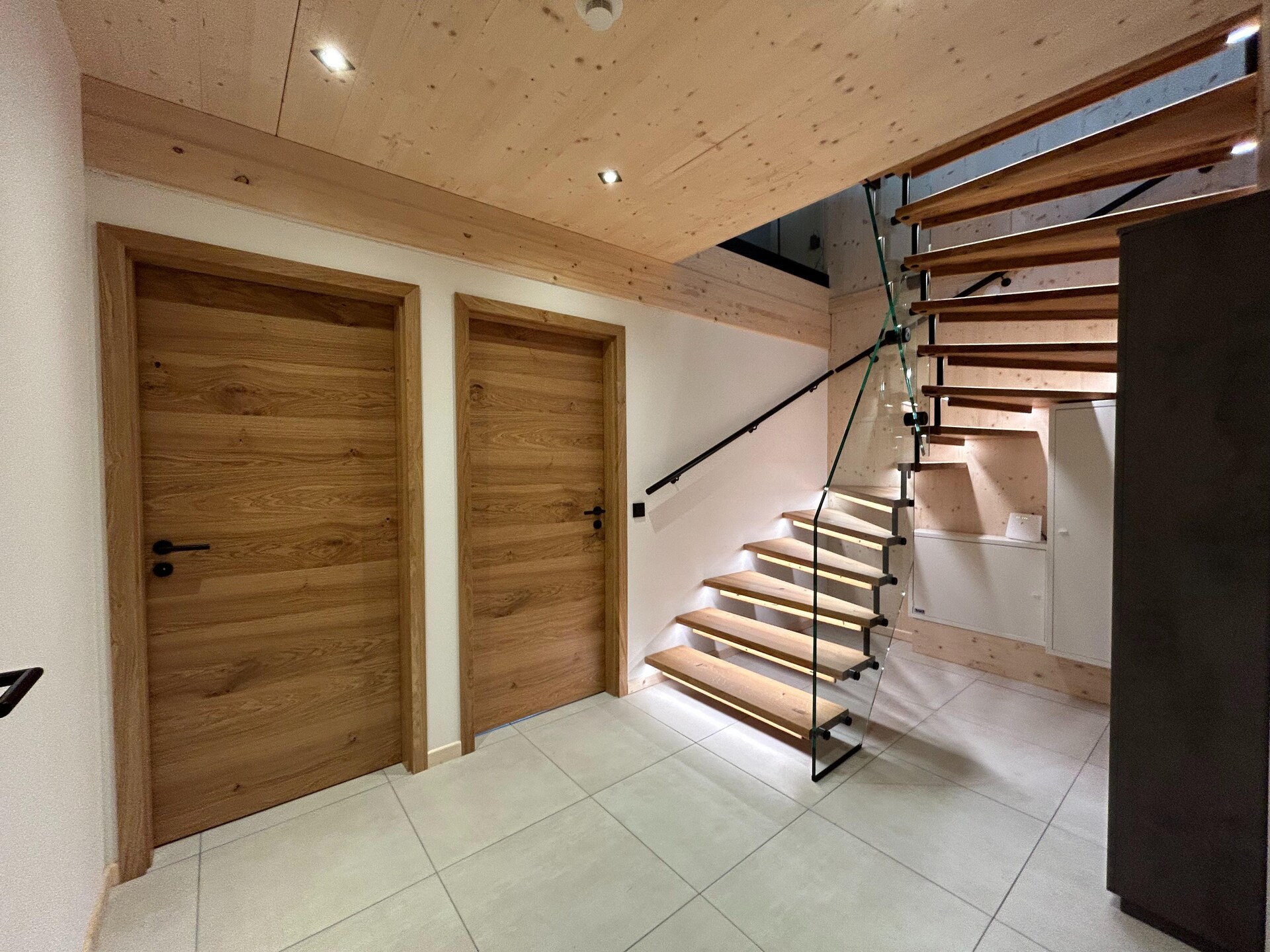 Massief houten chalet met sauna en hot tub op de Turracher Höhe - foto 12