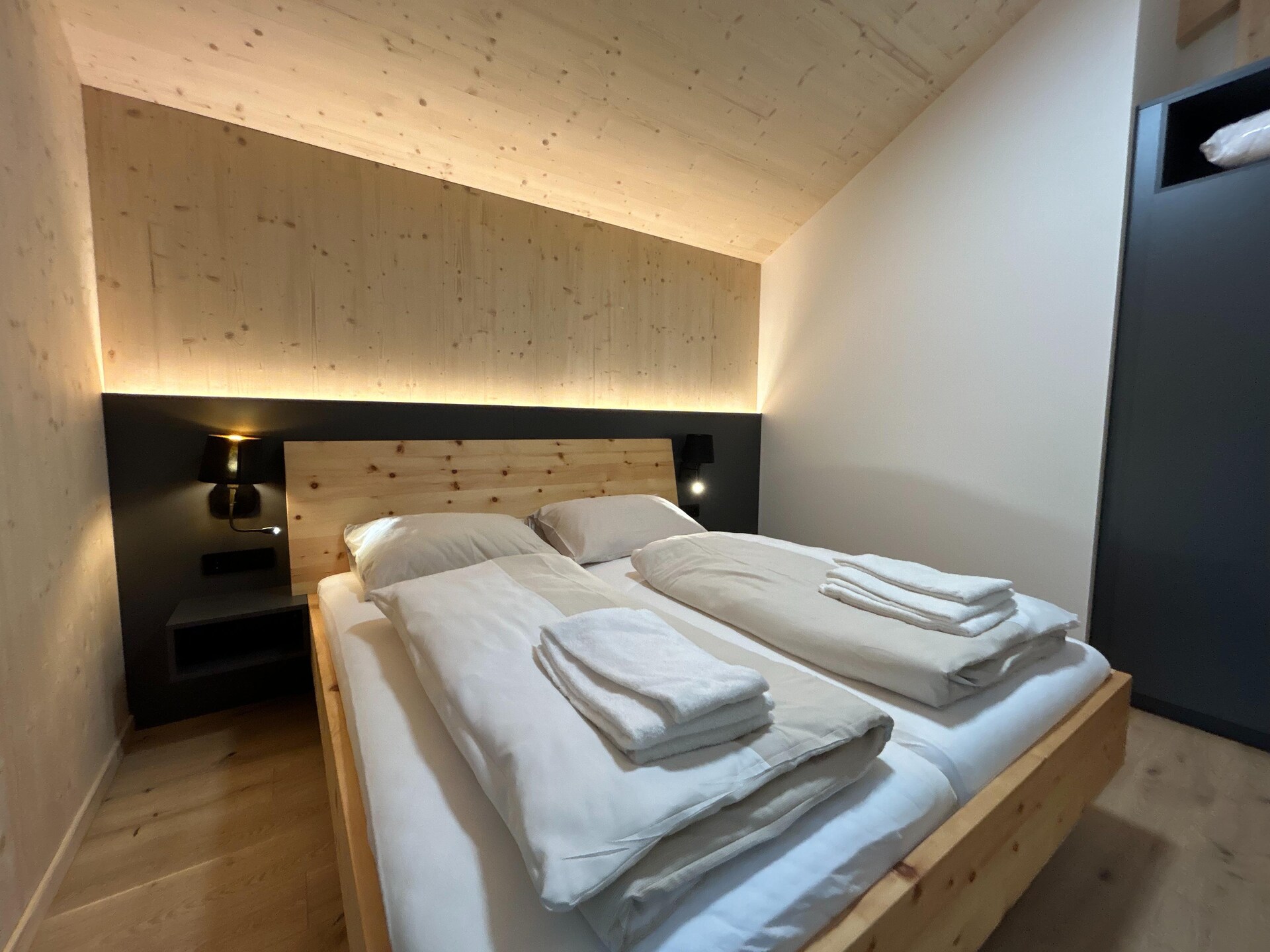Massief houten chalet met sauna en hot tub op de Turracher Höhe - foto 18