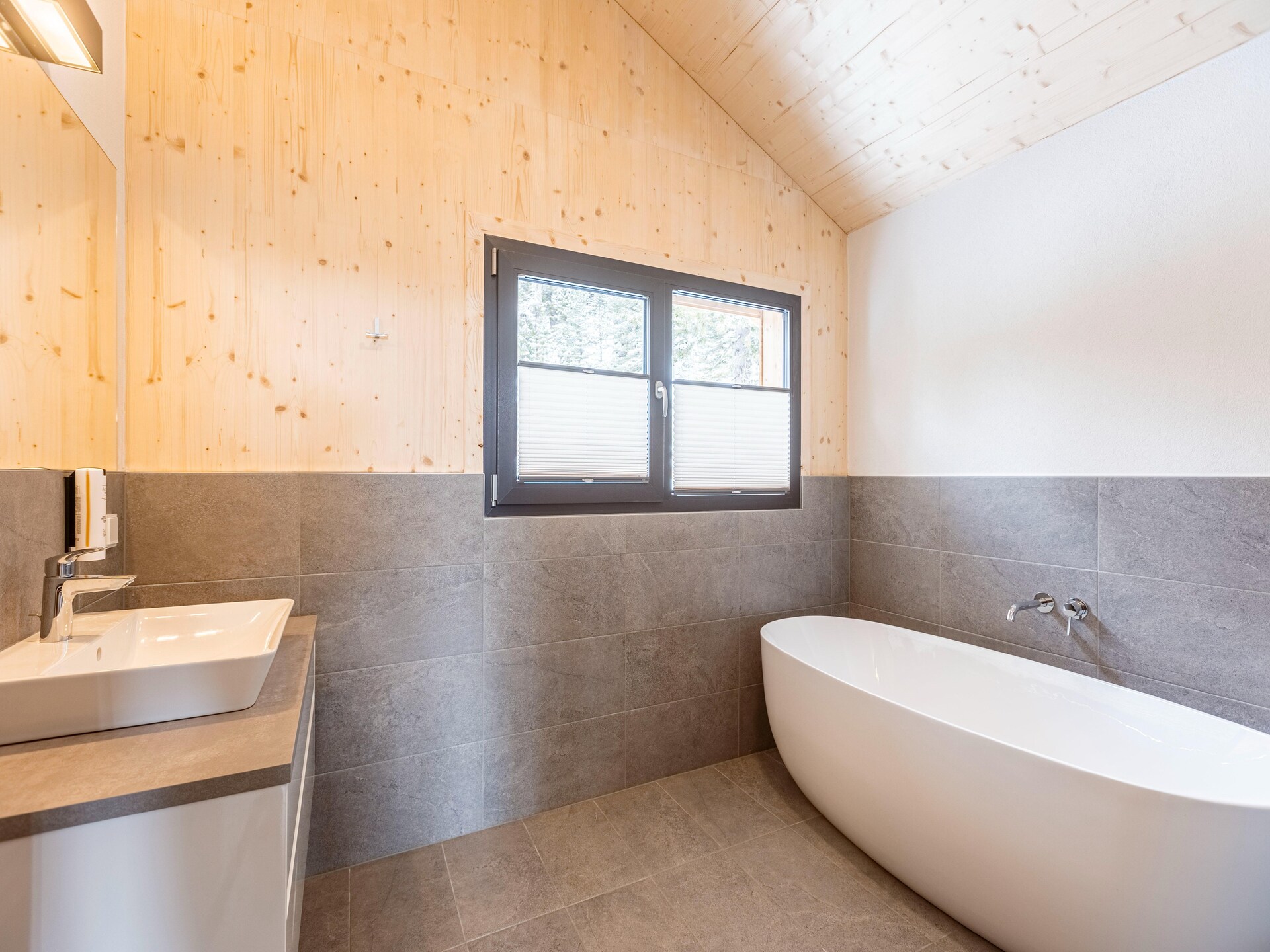 Naturchalets Turracher Höhe 28: Luxe chalet met sauna en hot tub in de Oostenrijkse Alpen - foto 18