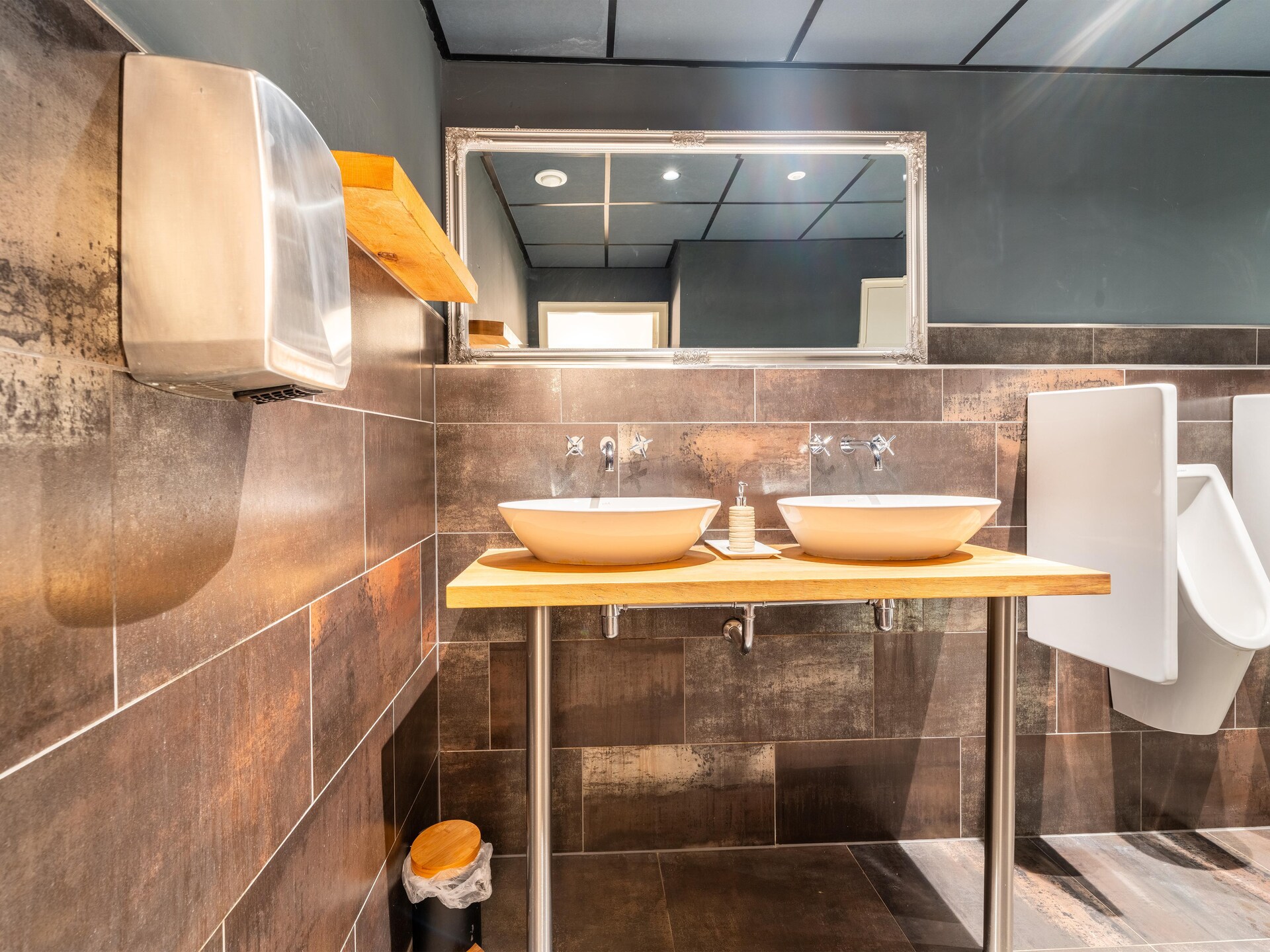 Landhuis Hezenes: luxe groepsaccommodatie met wellness op 1,5 hectare in Drenthe - foto 27
