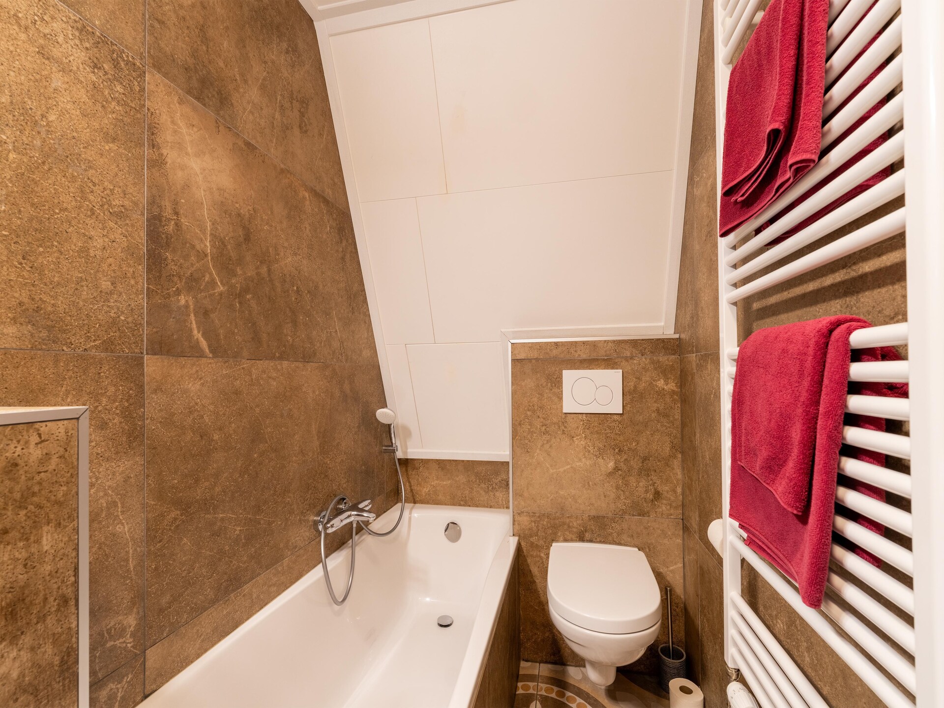 Landhuis Hezenes: luxe groepsaccommodatie met wellness op 1,5 hectare in Drenthe - foto 29