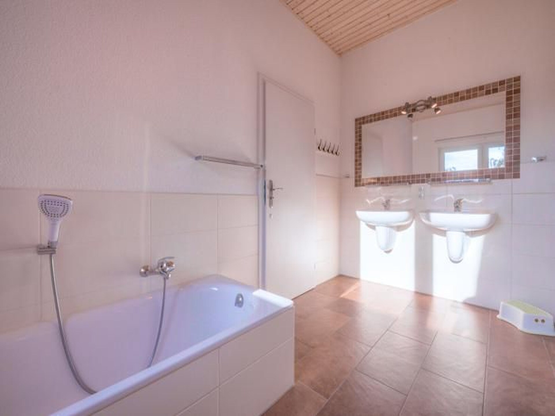 Ruim vakantiehuis Kondor 253 in Granzow aan het meer - foto 22