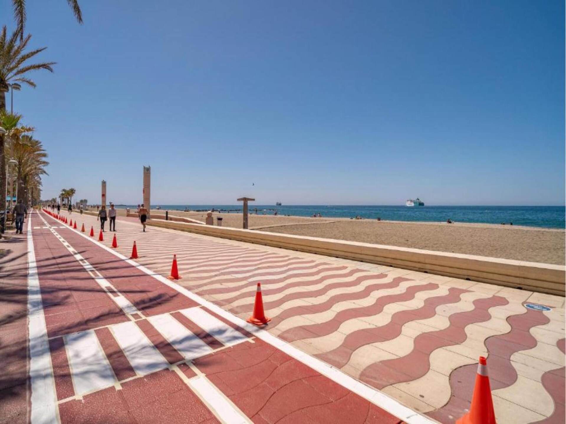 Lichte stacaravan voor 6 op 500m van strand Creixell - foto 31