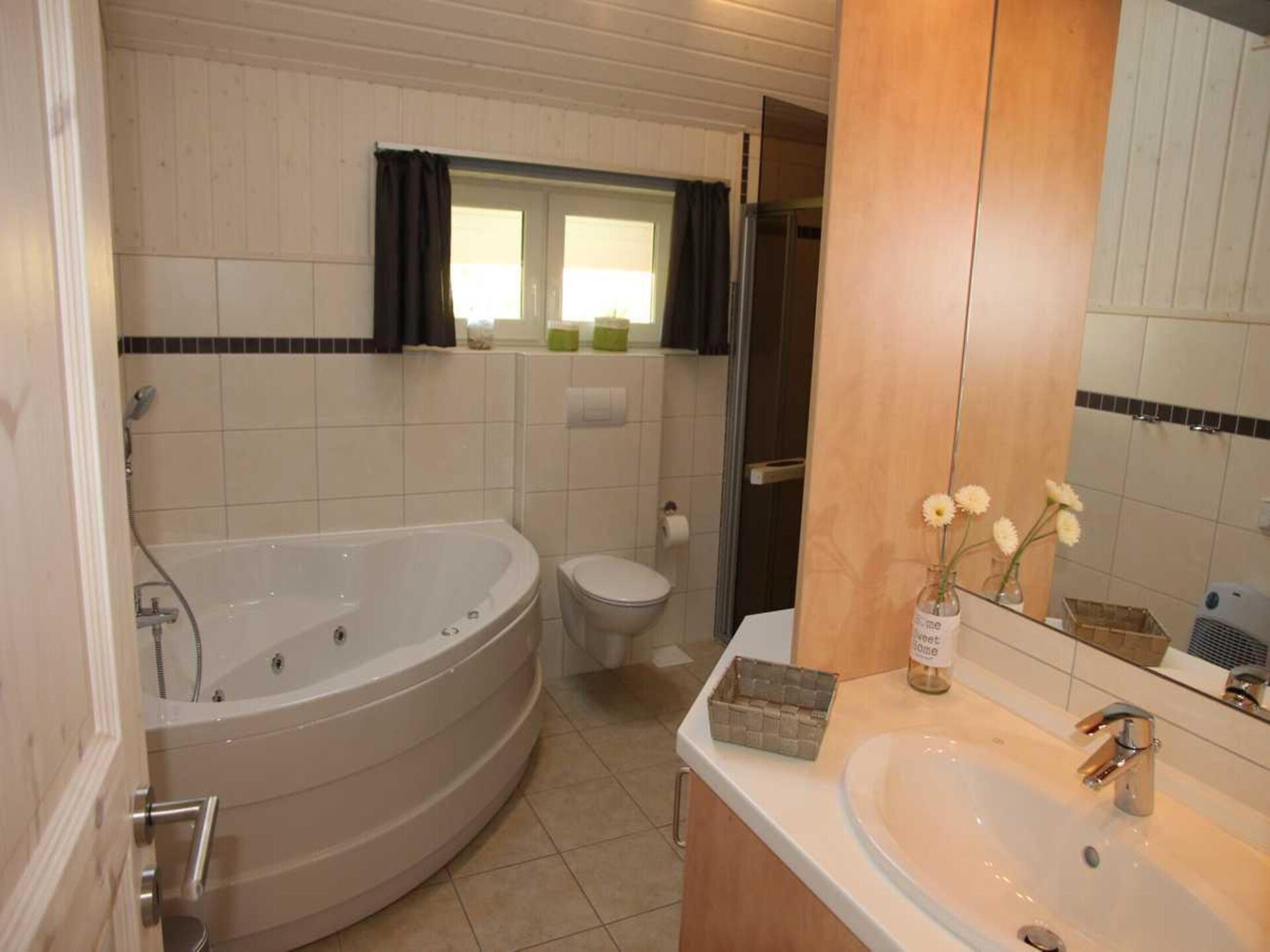Vakantiehuis Seeschwalbe-Classic: 90 m² aan de Müritz bij Rechlin - foto 18