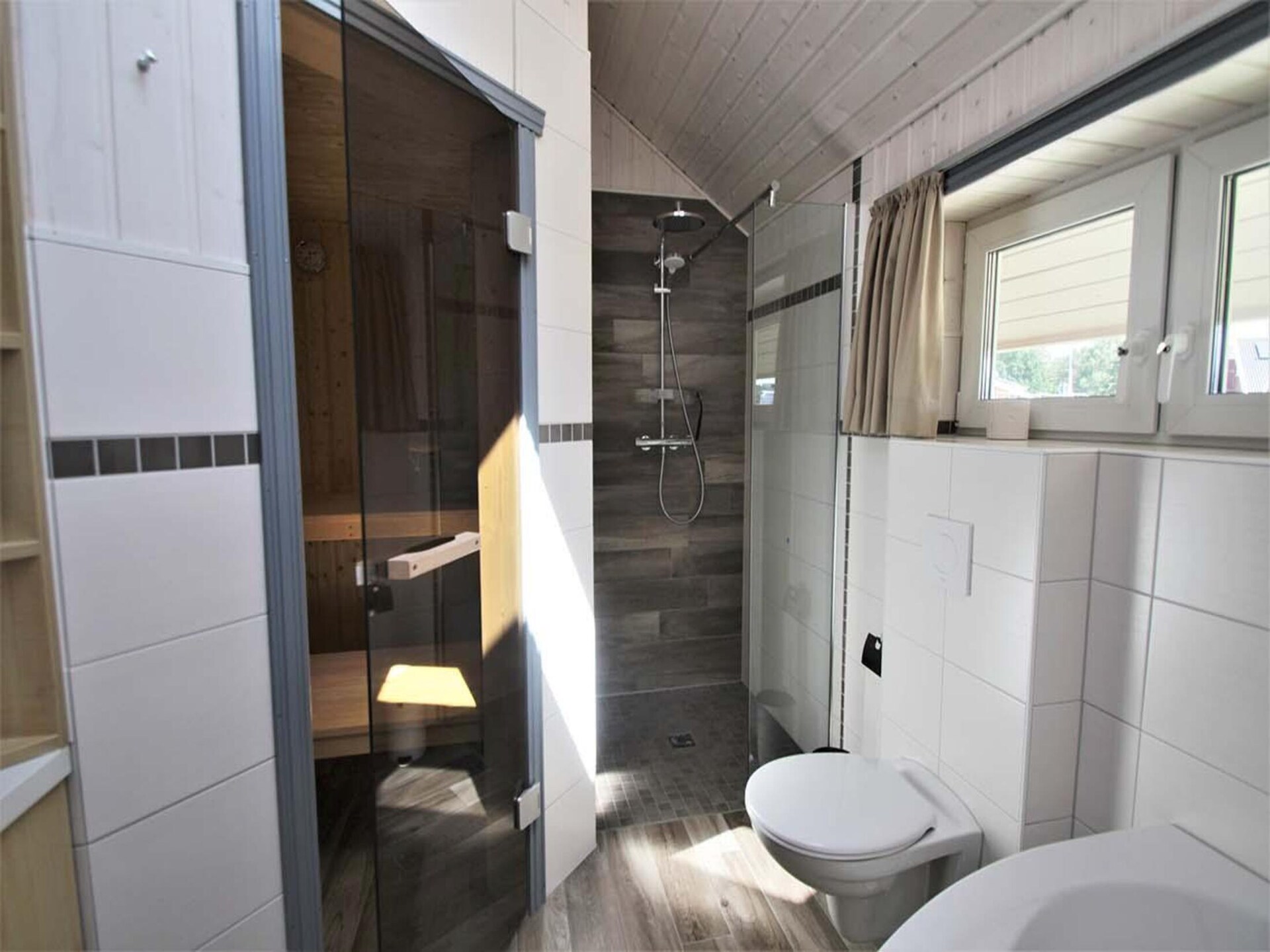 Gezinsvakantiehuis aan het Granzower Meer in de Mecklenburgische Kleinseenplatte - foto 26