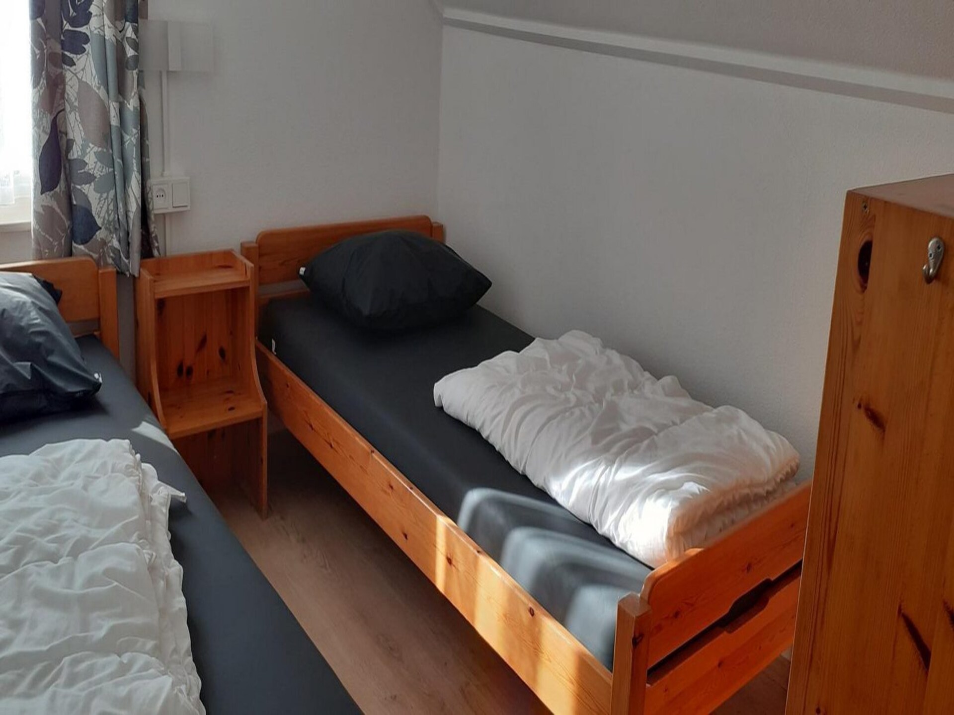 Geriefelijk vakantiehuis met zonnige tuin op 700m van het strand - foto 6