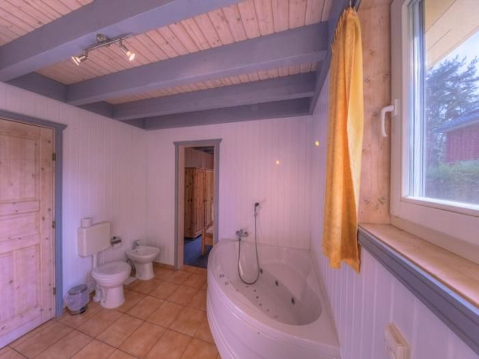 Ruim vakantiehuis voor 8 personen direct aan het Granzower Meer - foto 12
