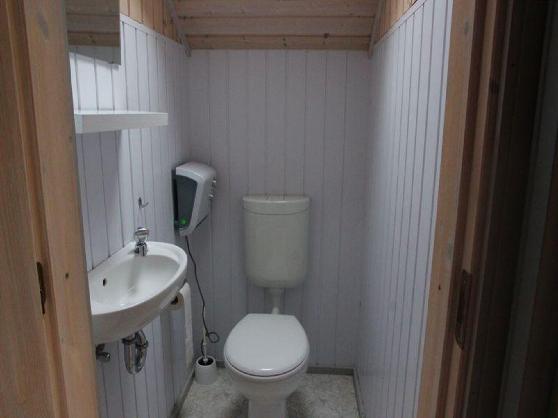 Vrijstaand vakantiehuis voor 6 aan het Granzower Meer met wellness - foto 16
