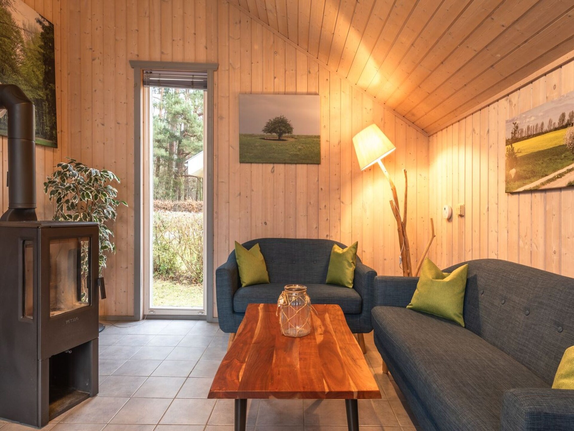 Vrijstaand vakantiehuis aan het Granzower Meer met tuin en hond - foto 2