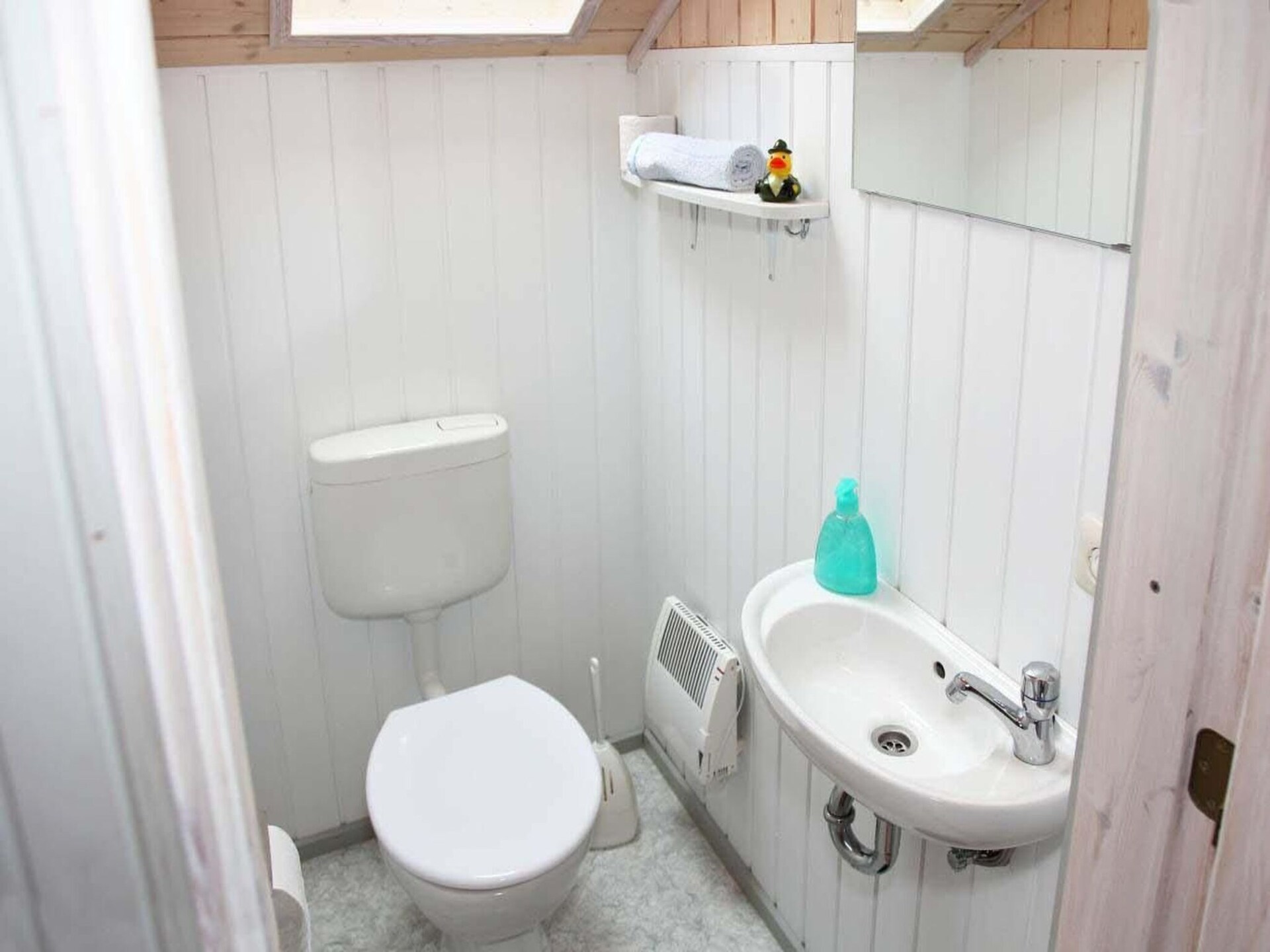Vrijstaand vakantiehuis aan het Granzower Meer met 3 slaapkamers - foto 13