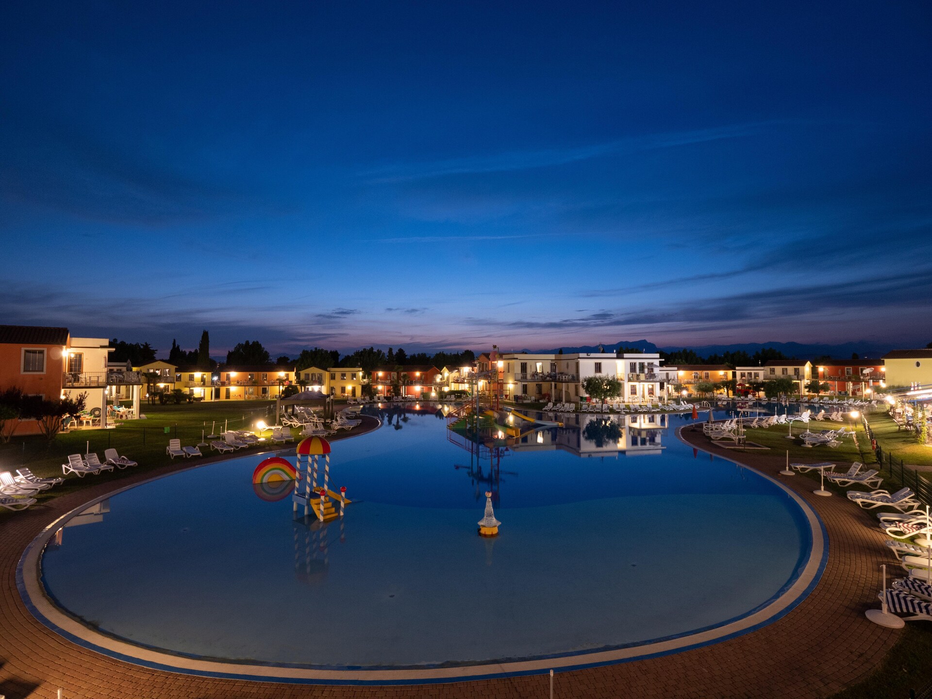 Gezinsappartement in Castelnuovo del Garda bij het Gardameer - foto 4